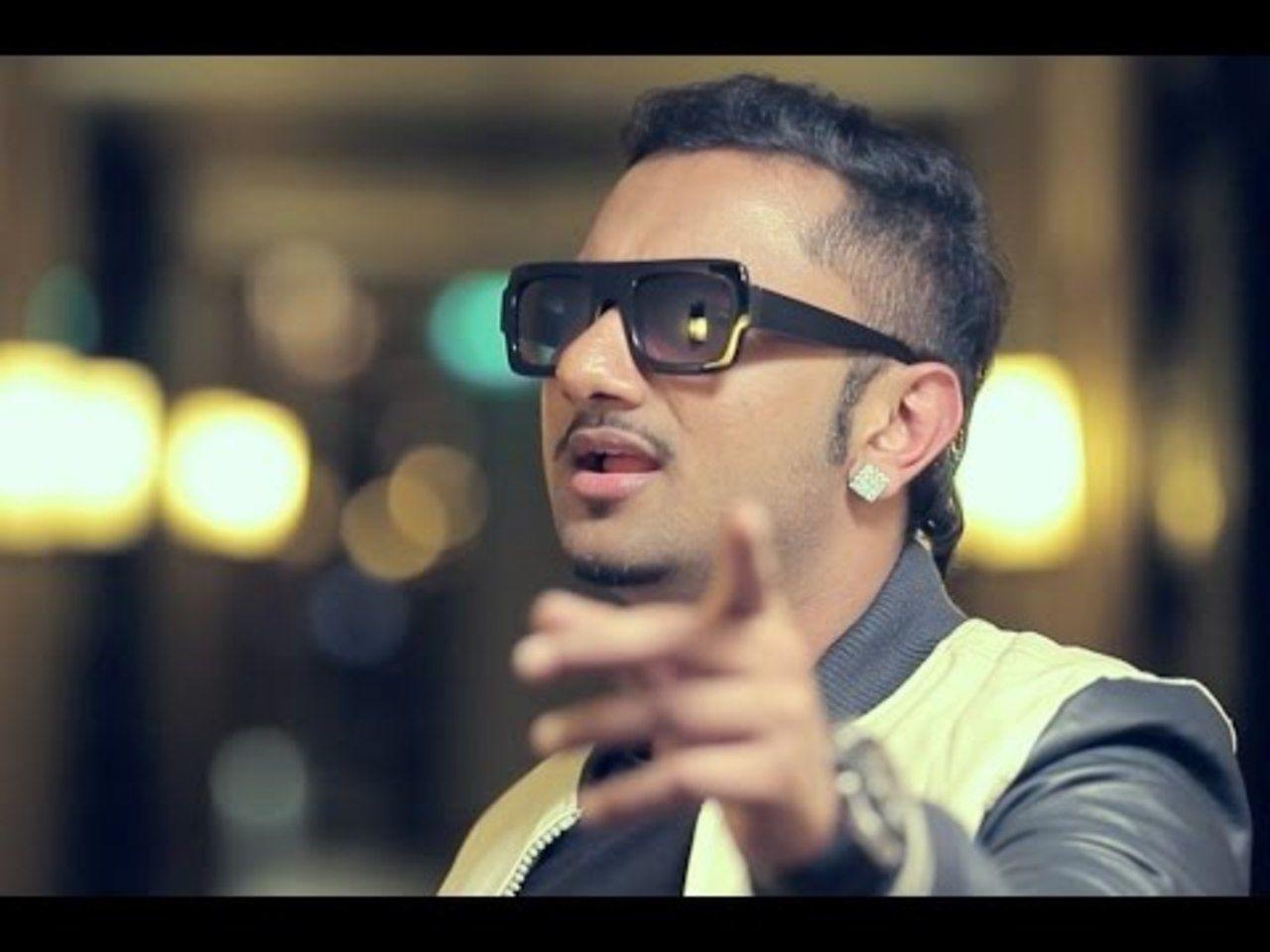 1280x960 Download Happy Birthday to Yo! Yo! Honey Singh Wallpaper HD FREE, Desktop