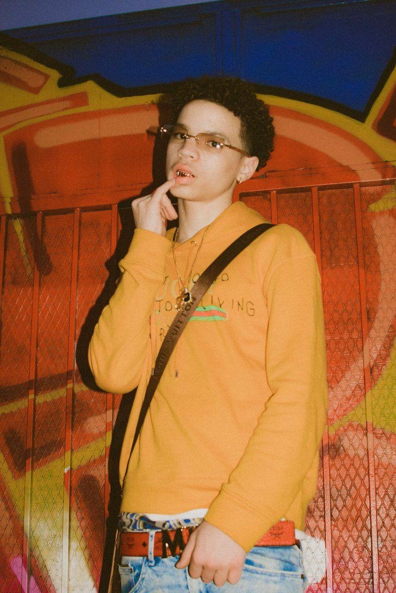 810x1200 lil Mosey, Phone