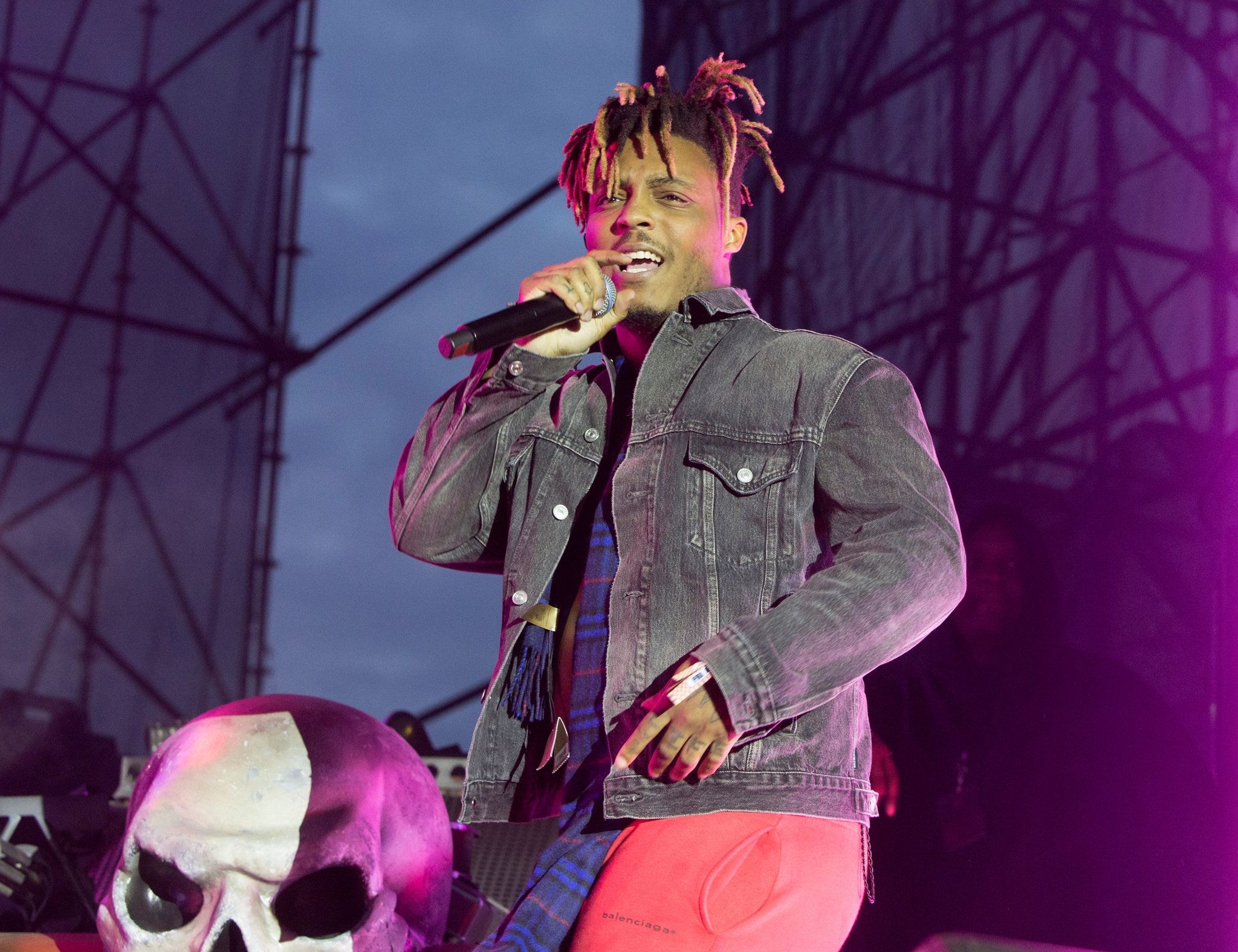 2050x1580 Juice WRLD Cause of Death: Autopsy Shows Rapper Died of Accidental, Desktop