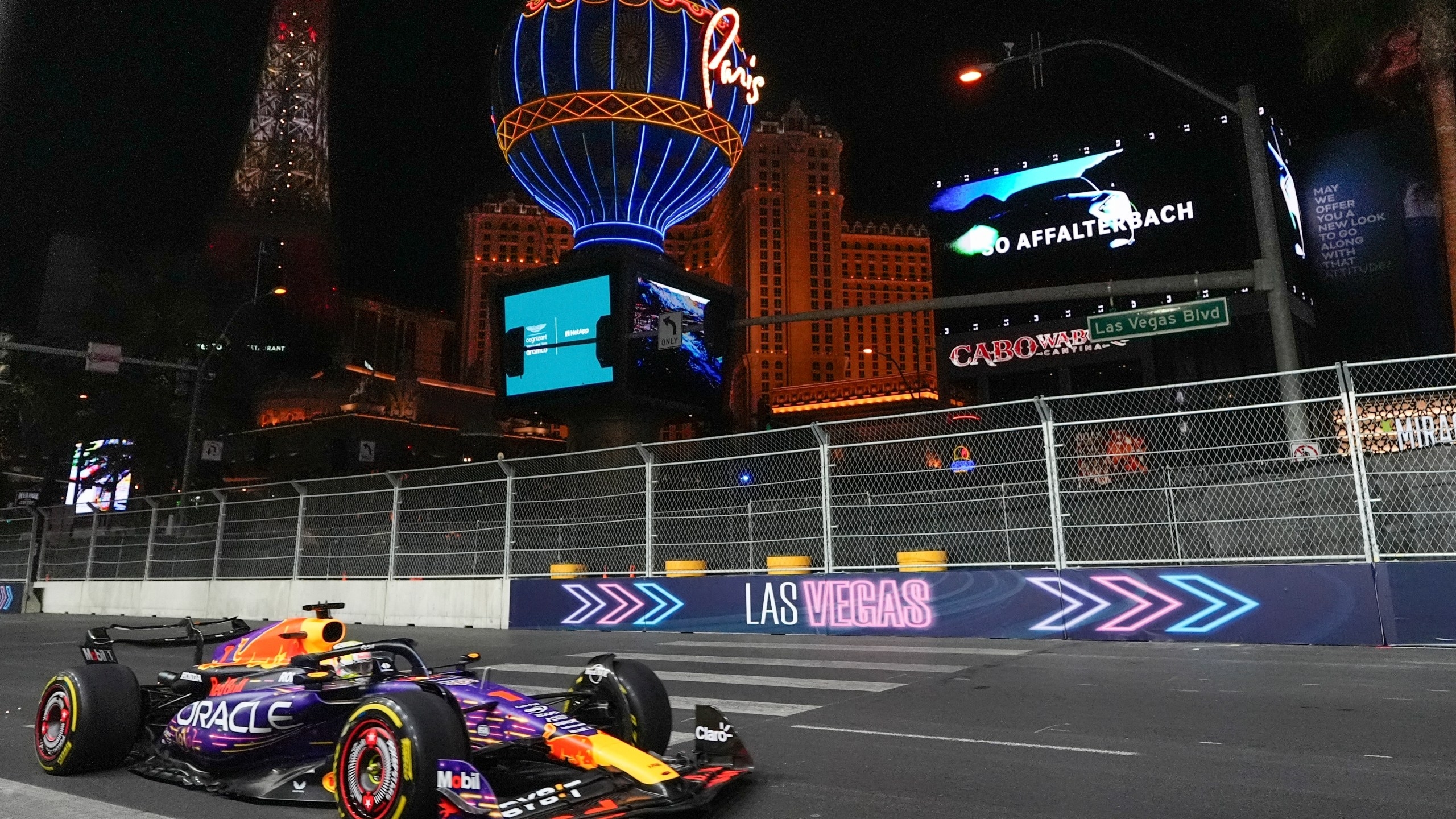 2560x1440 Tickets, times, transportation and community outreach among issues F1 must fix in Las Vegas, Desktop