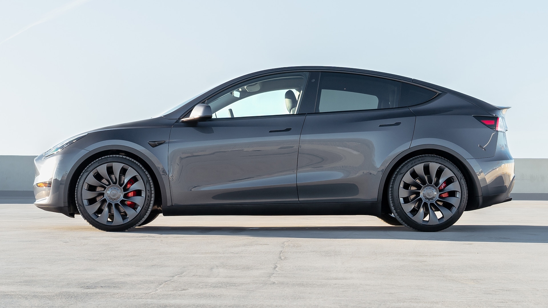 1920x1080 Tesla Model Y's Serious Production Problems: Here Are the Most Notable Ones, Desktop