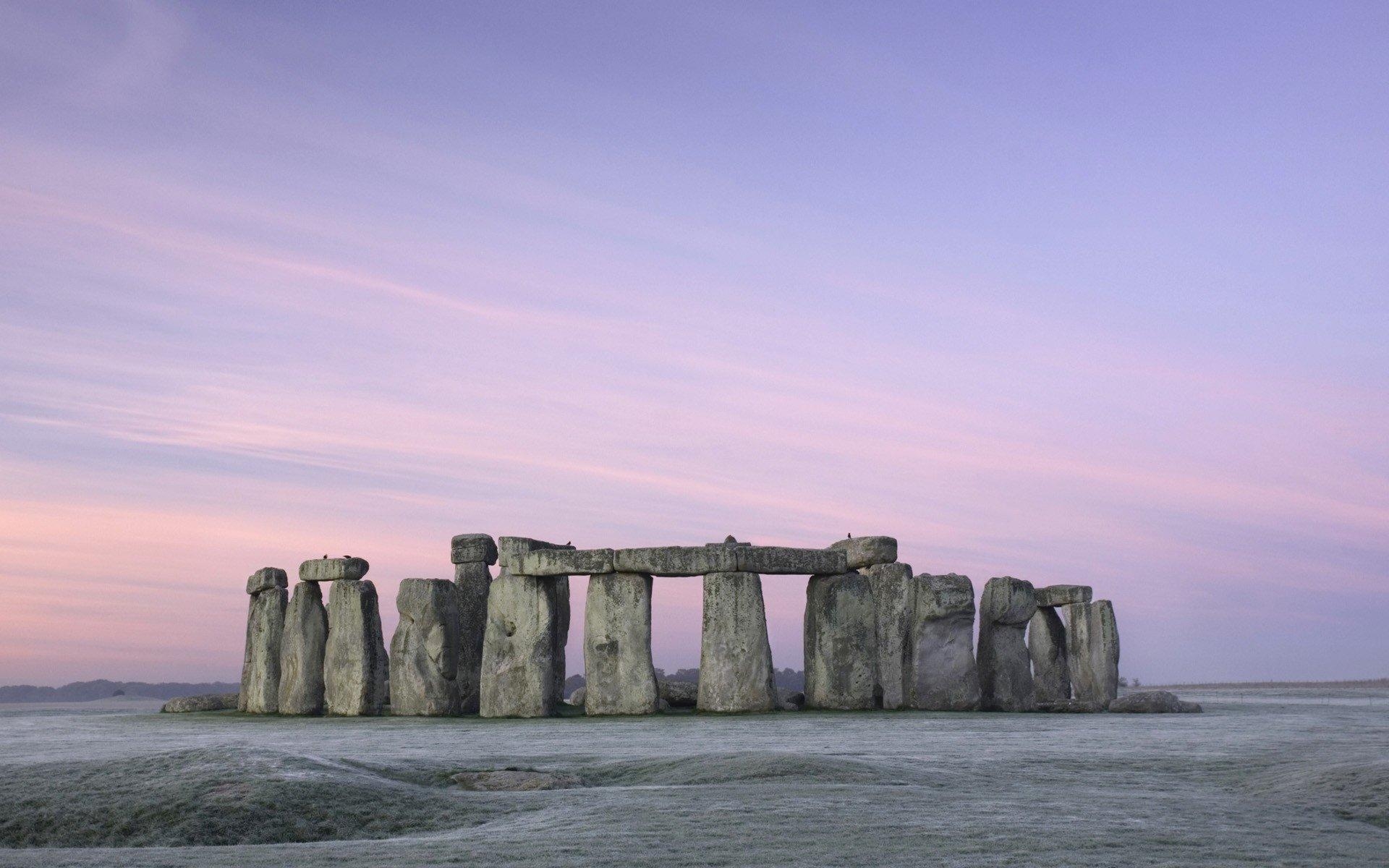 1920x1200 Stonehenge is a prehistoric monument in Wiltshire, England HD, Desktop