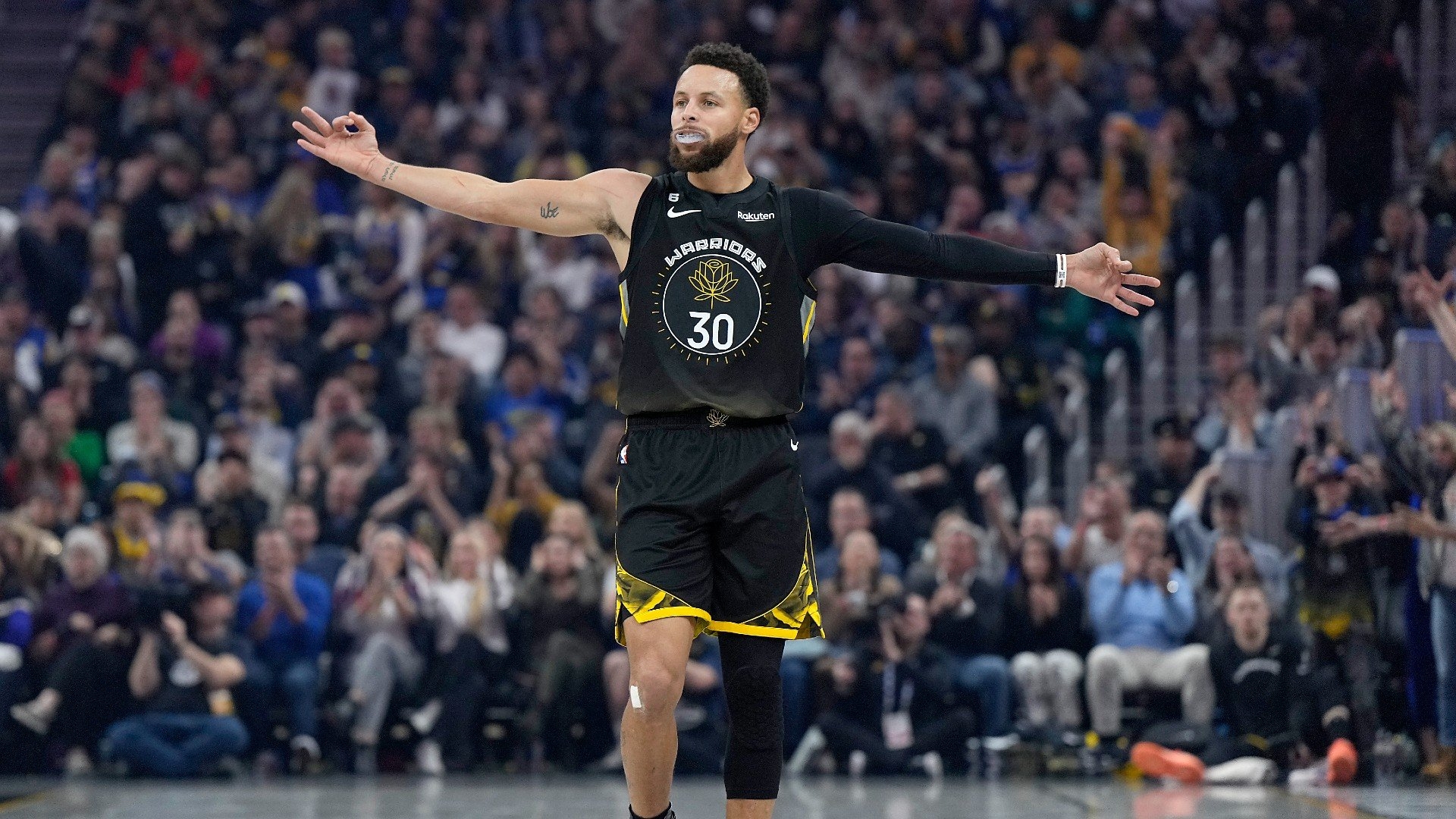 1920x1080 Warriors rue complacency in Curry's losing return, but Finals MVP 'felt like myself' in fourth quarter, Desktop