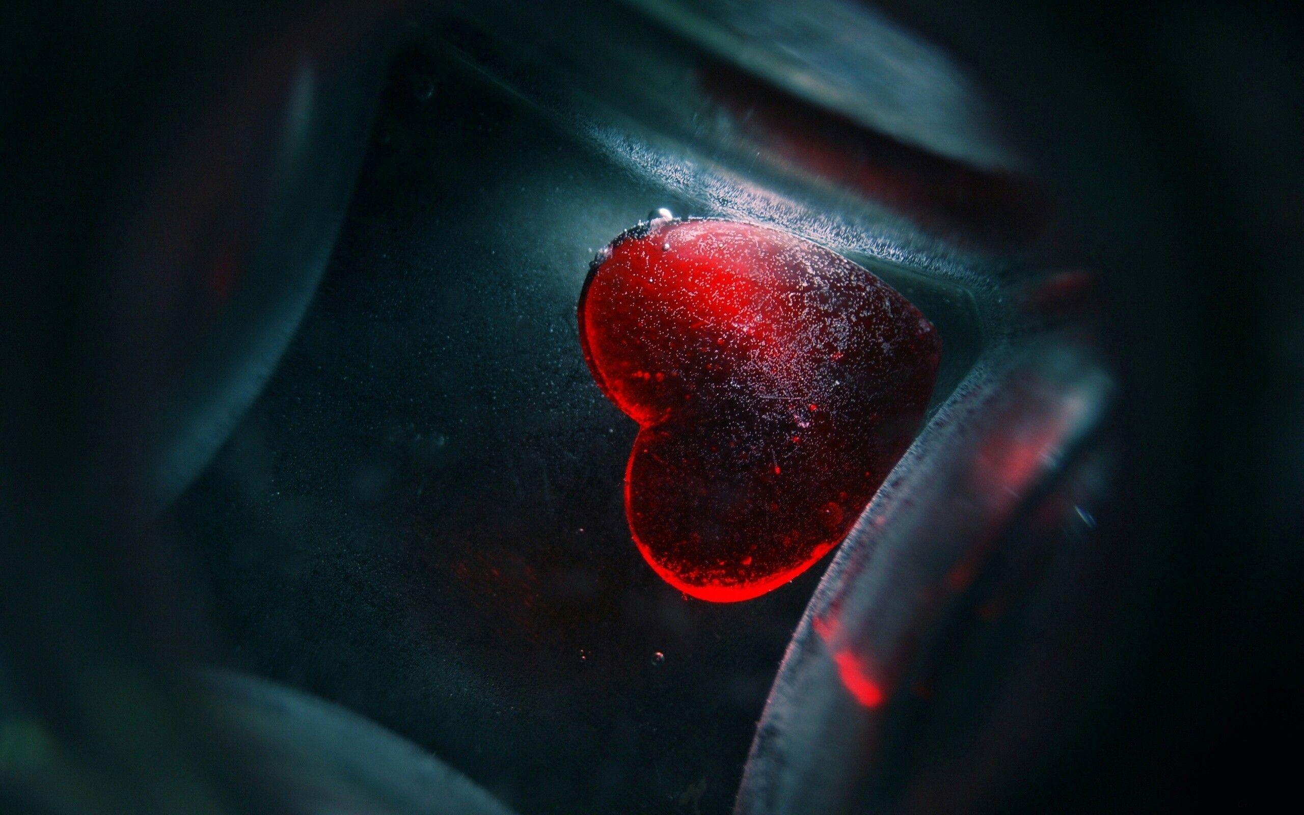 2560x1600 Dark Red Love Wallpaper, Desktop