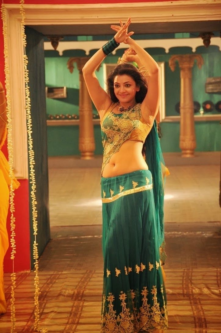 730x1100 Kajal Agarwal Latest Hot Navel Show Pics from All in All Azhagu, Phone