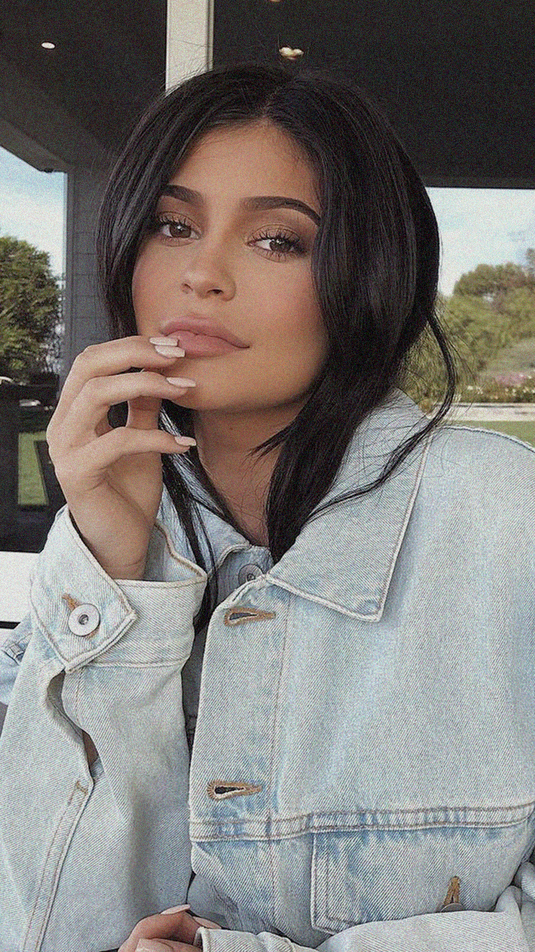 750x1340 Kylie Jenner iPhone Wallpaper.itl.cat, Phone