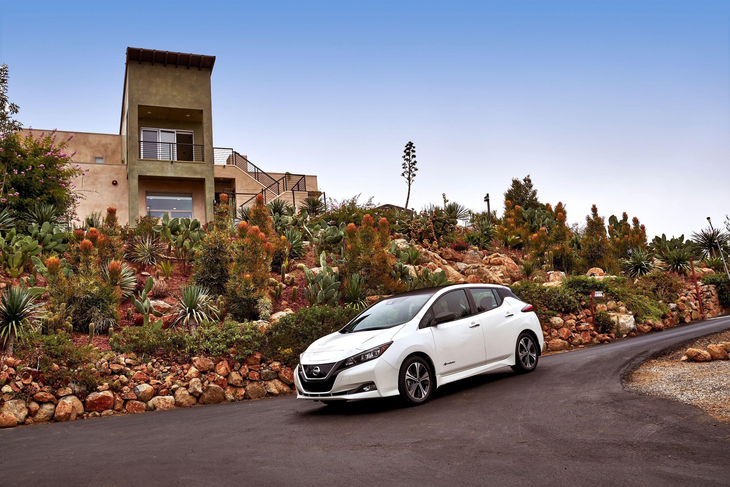 2560x1710 Nissan LEAF Wallpaper Galore: Own It In January, On Your, Desktop