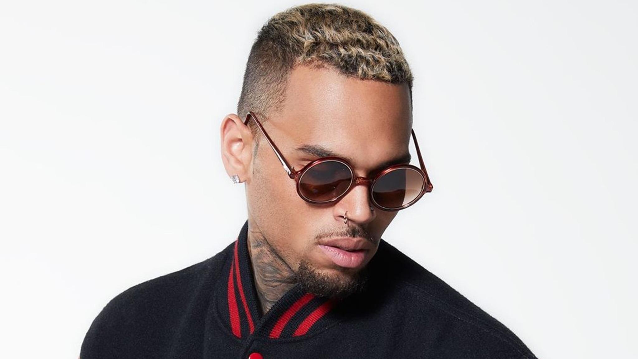 2050x1160 Chris Brown Unveils Justin Bieber Collaboration 'Don't Check on Me, Desktop