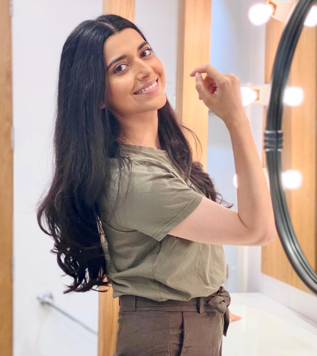 1080x1220 Nimrat Khaira Wallpaper HD Background, Phone