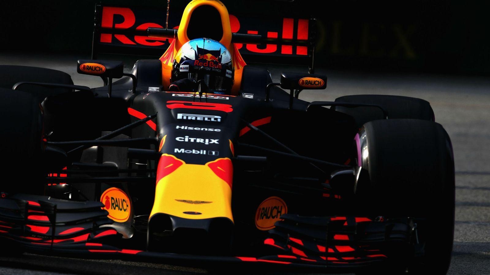 1600x900 Singapore GP, Practice One: Daniel Ricciardo and Red Bull set the pace, Desktop