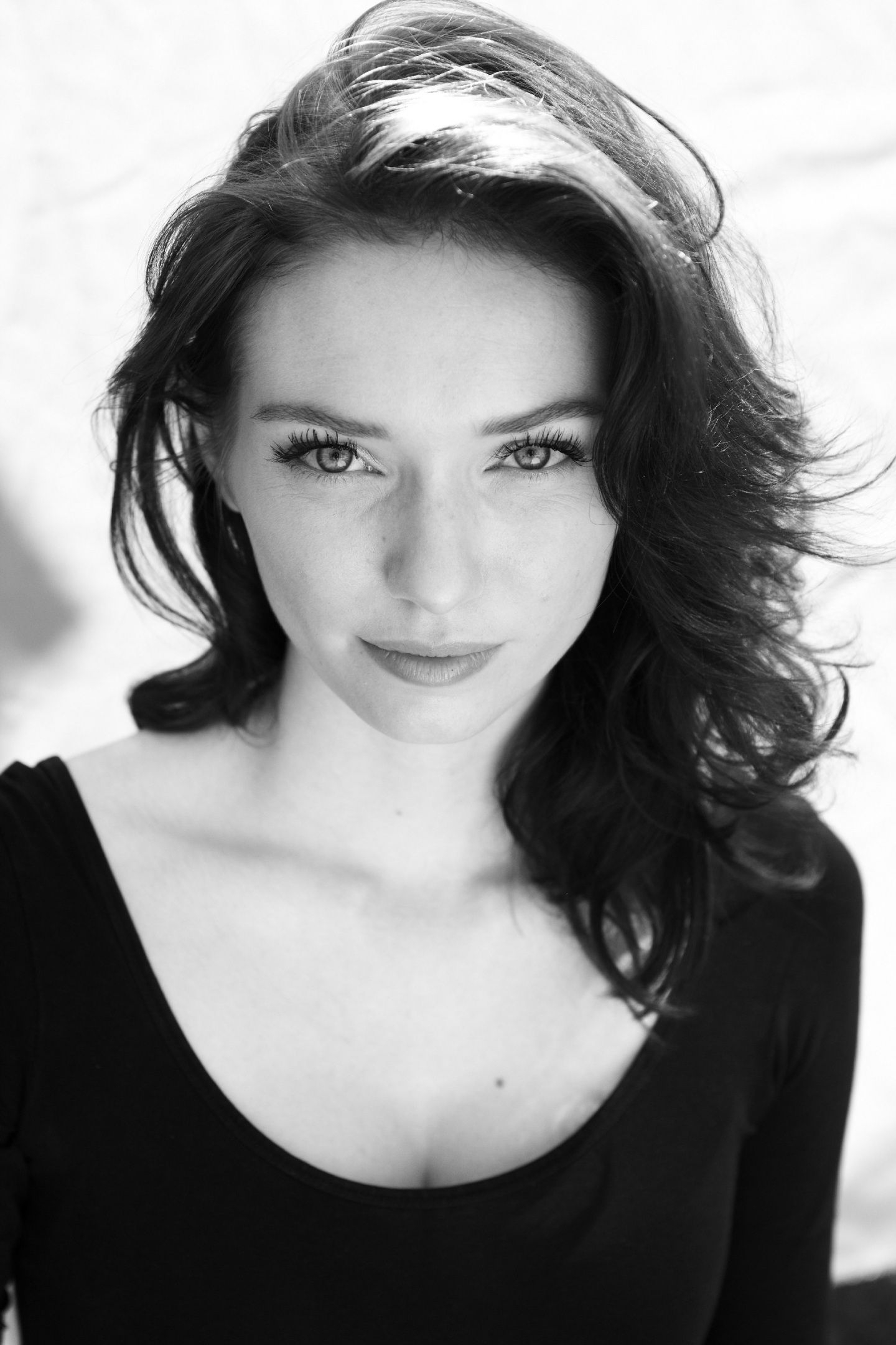 1440x2160 Eleanor Tomlinson HD, Phone