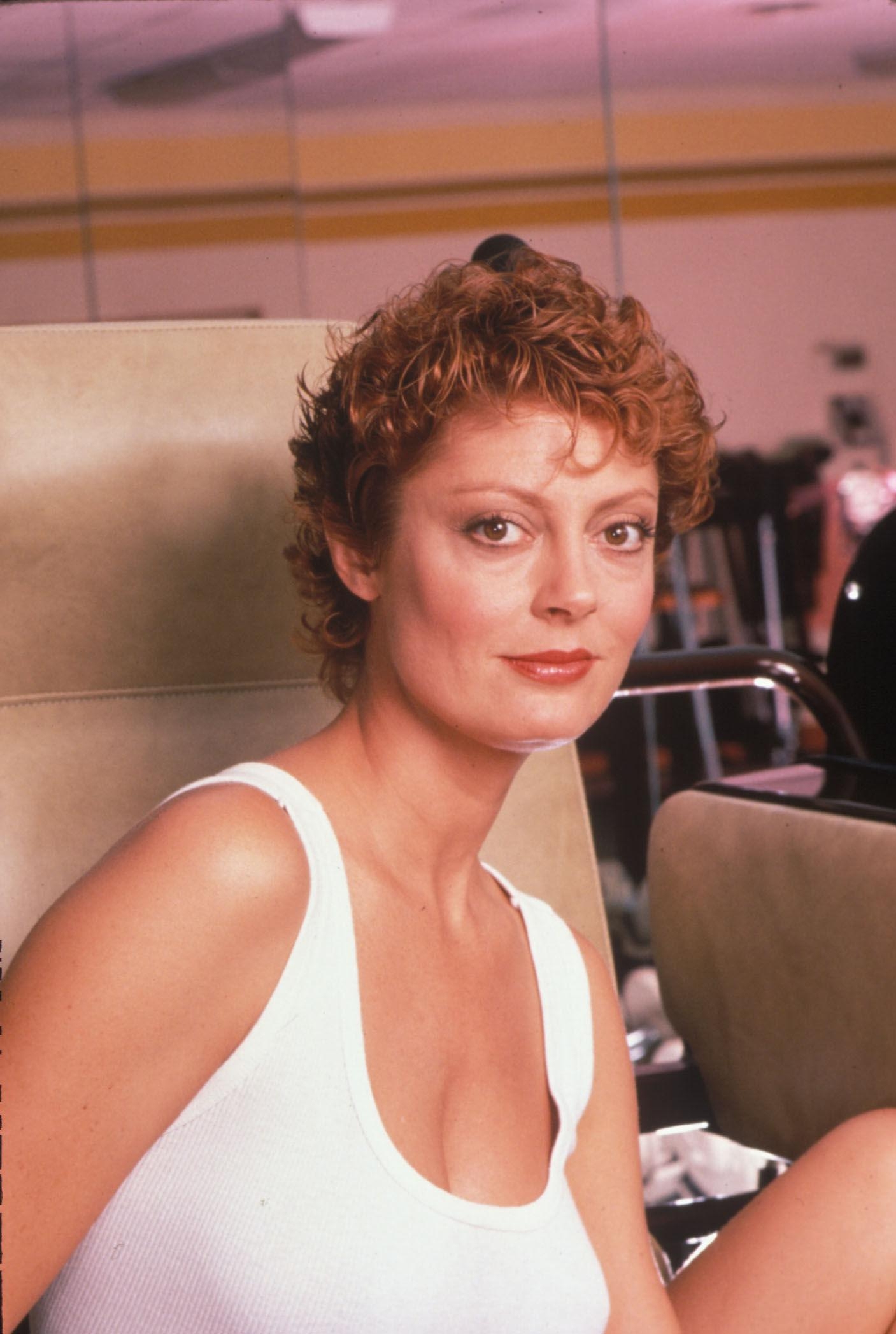 1410x2100 Susan Sarandon HD Wallpaperwallpaper.net, Phone