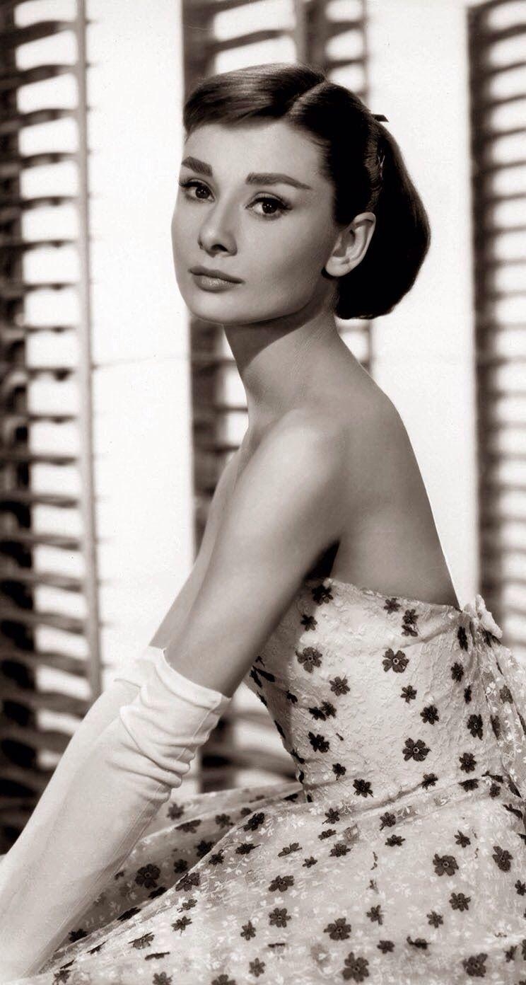 750x1400 Audrey Hepburn Wallpaper. • audrey hepburn •. Audrey, Phone