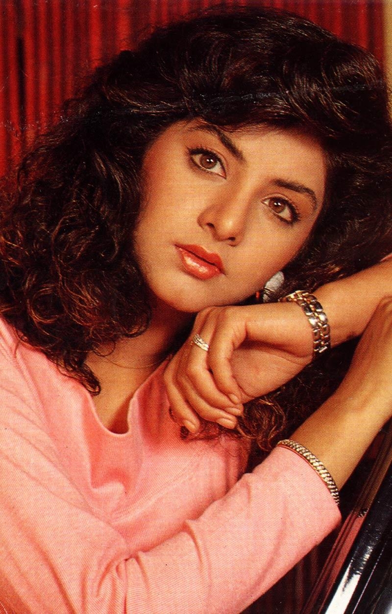 800x1260 Divya Bharti Photo Bharti Photo Gallery, Phone