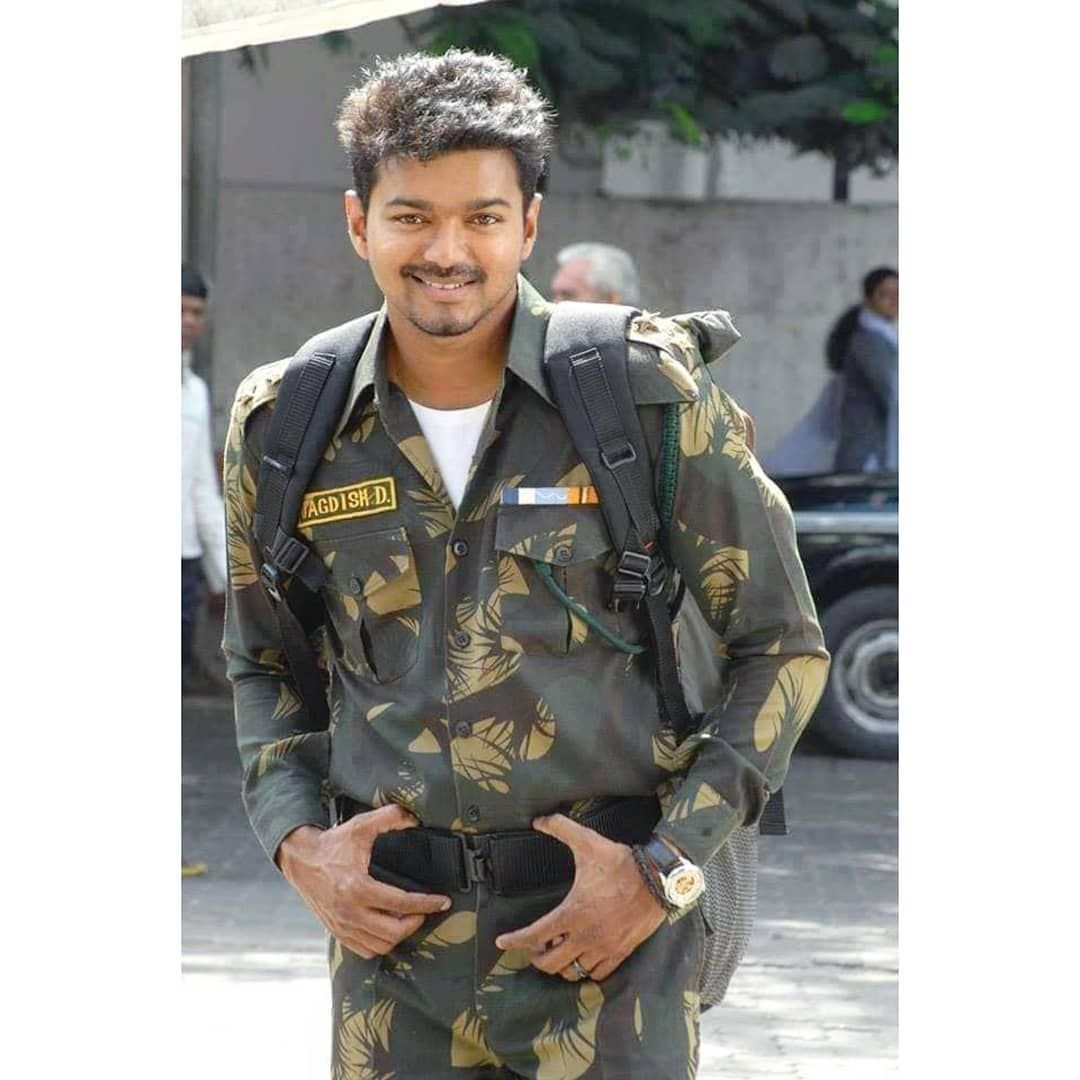 1080x1080 ❤️THUPPAKKI.. UNSEEN❤️__ >>For more unseen pics, Phone