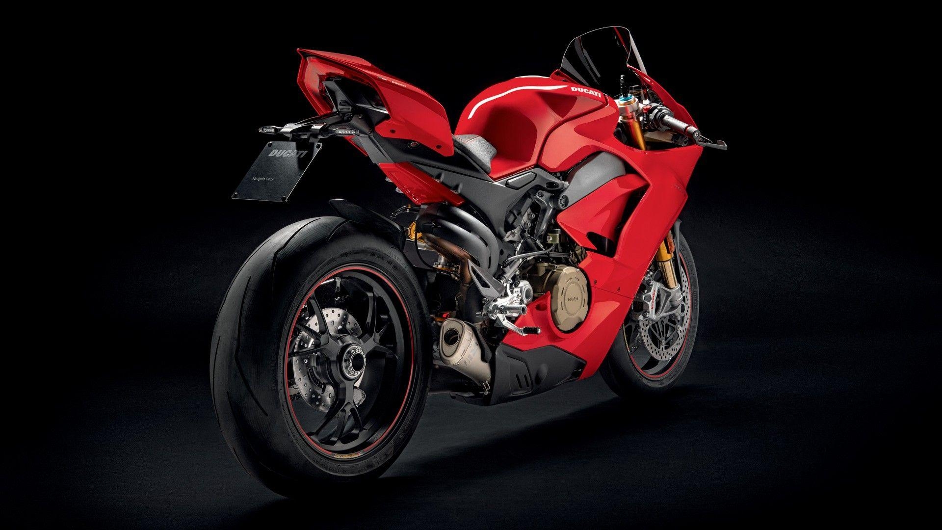 1920x1080 Ducati Panigale V4 Breaks Cover at EICMA And Is Amazing, Desktop