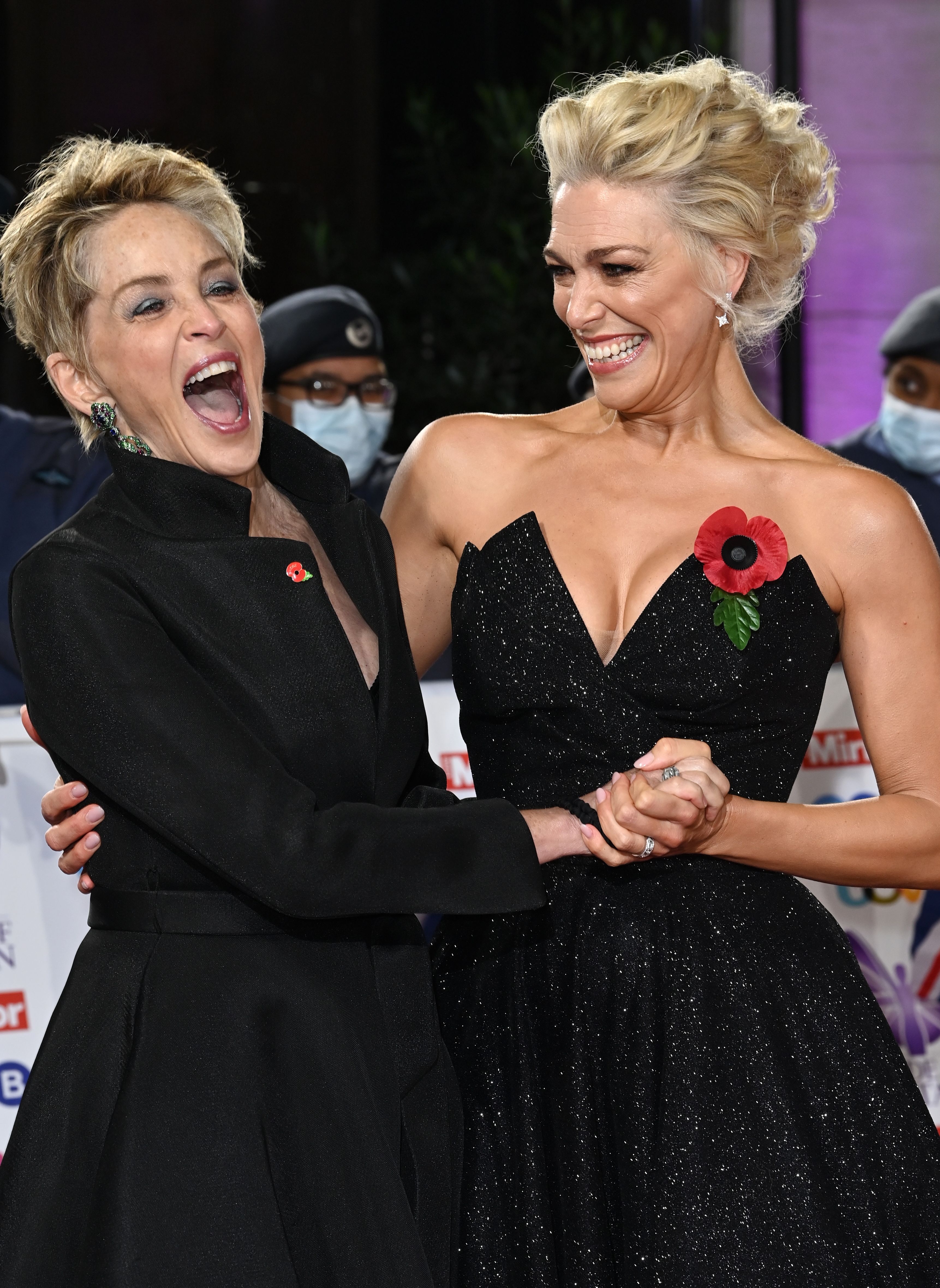 3450x4720 Sharon Stone and Hannah Waddingham, Phone