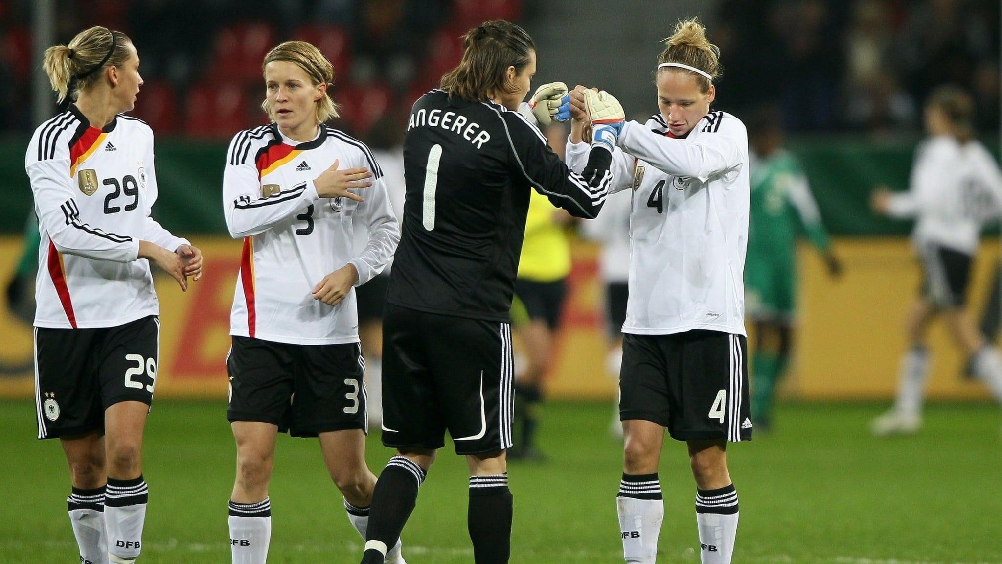 2050x1160 Women's friendly Germany, Desktop