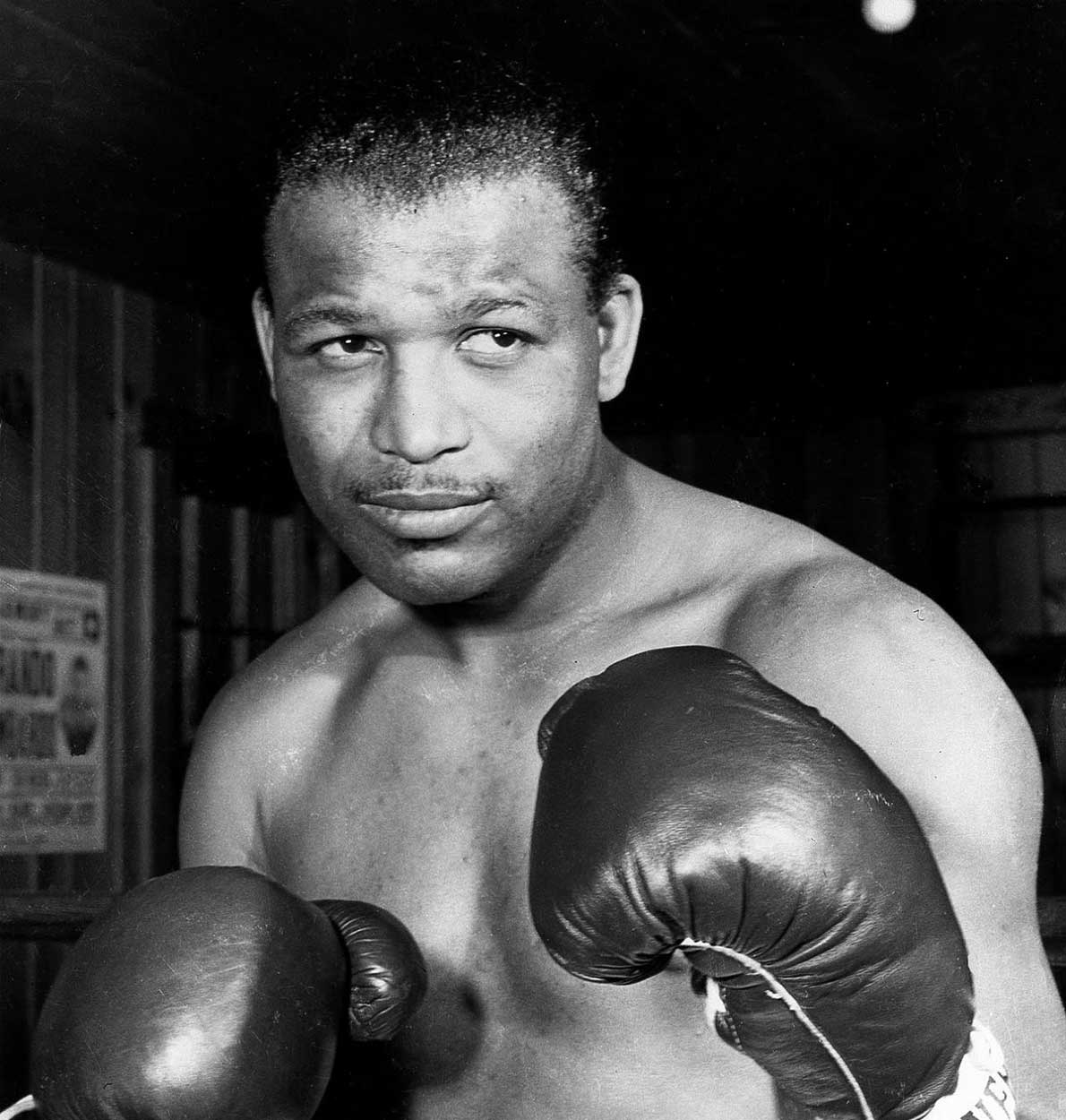 1190x1250 Sugar Ray Robinson, Phone