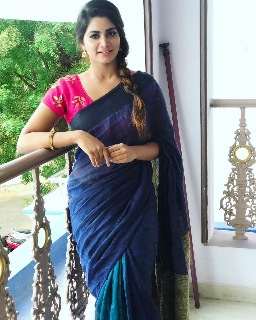 1080x1350 Serial Actress Shivani Narayanan Beautiful In Blue Saree Stills. Latest Indian Hollywood Movies Updates, Branding Online and Actress Gallery, Phone