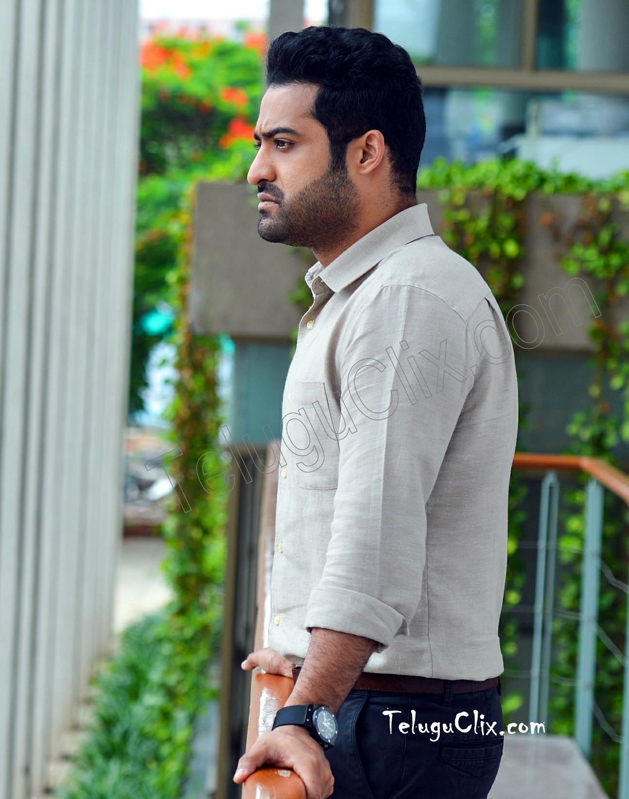 1300x1650 Ntr New HD Wallpaper Download Oppo Fans, Phone