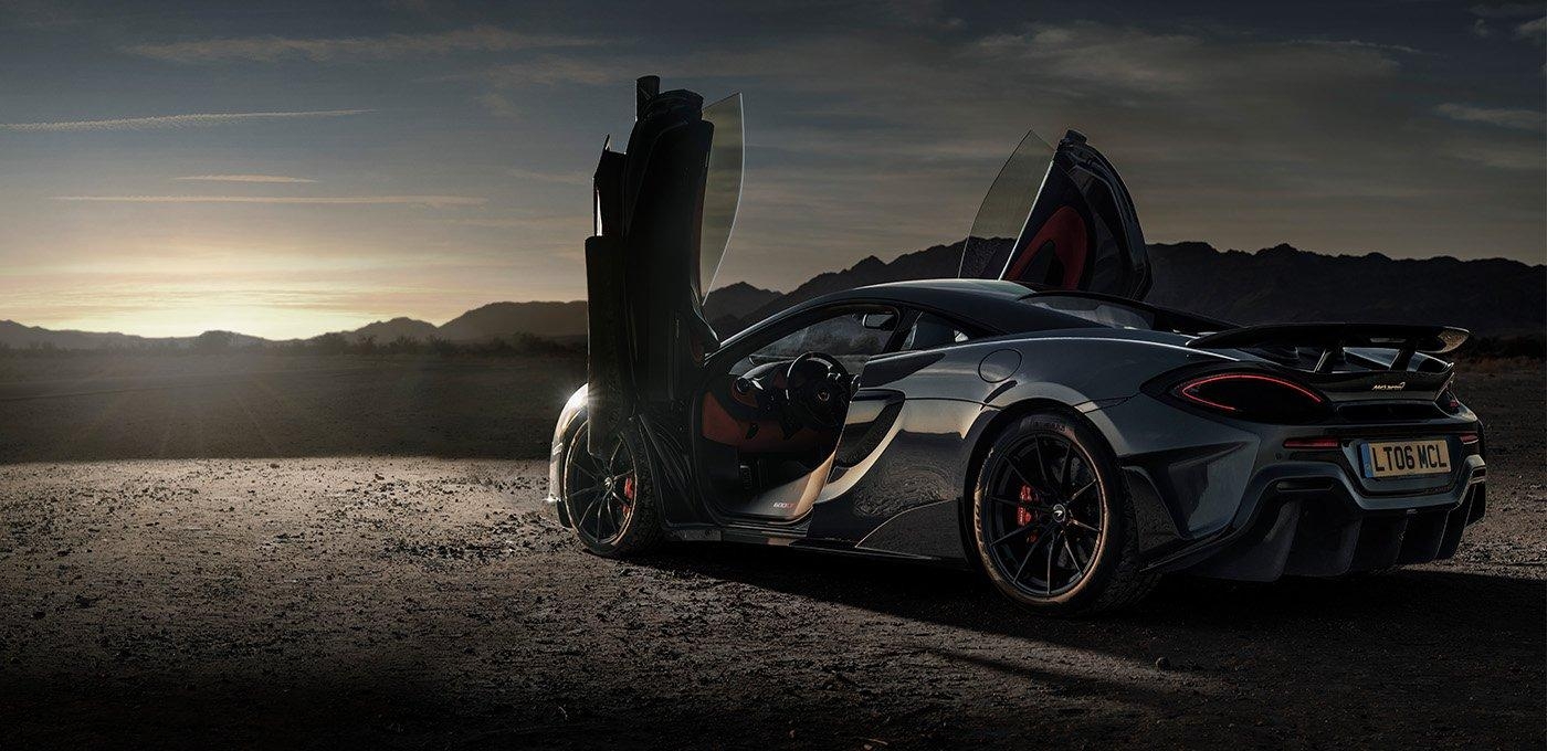 1400x680 The new McLaren 600LT edge is calling, Dual Screen