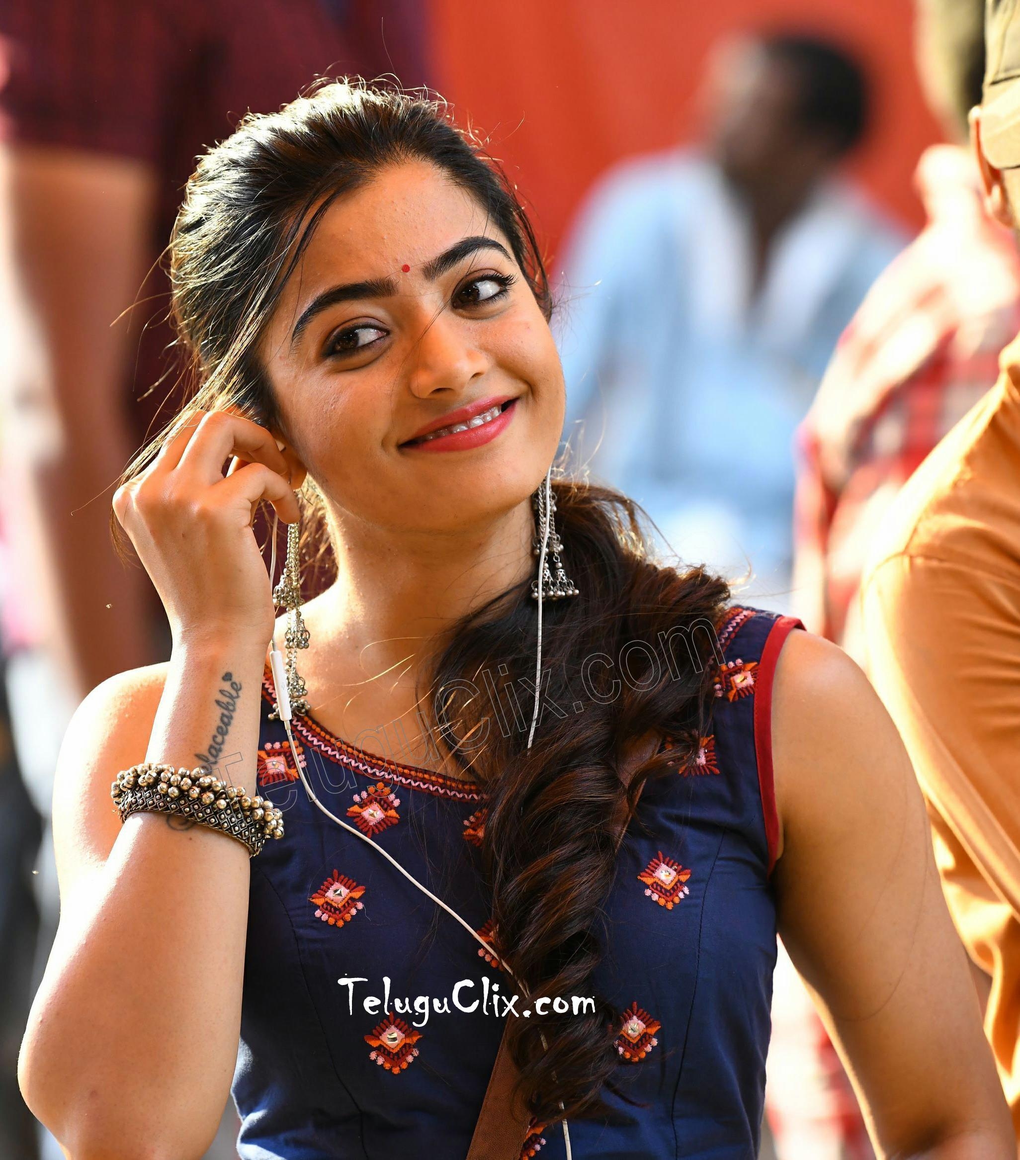 2060x2340 Rashmika Mandanna in From Devadas Movie HD HQ Photo image Pics Stills, Phone