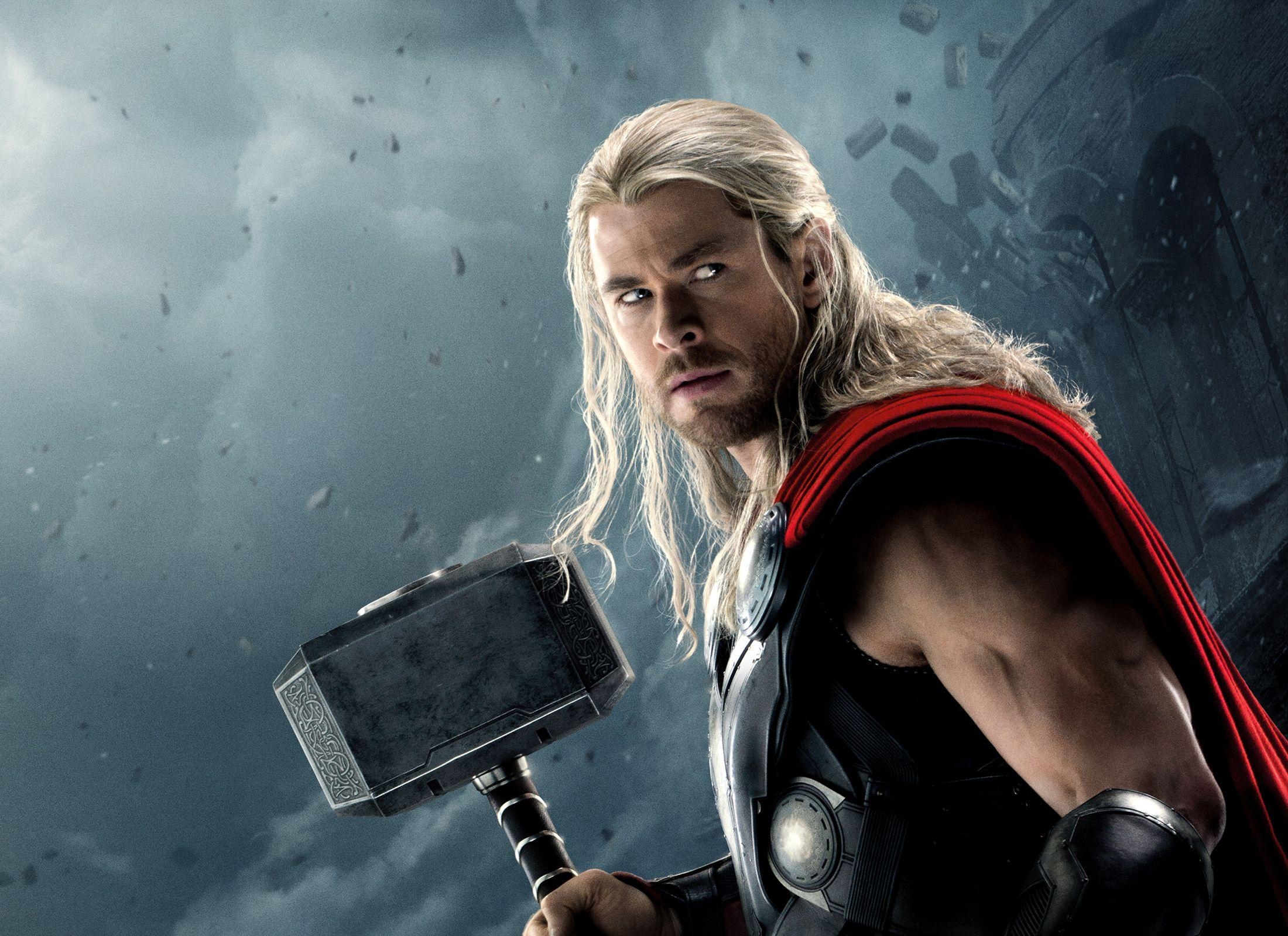 2200x1600 Chris Hemsworth HD Wallpaper, Desktop