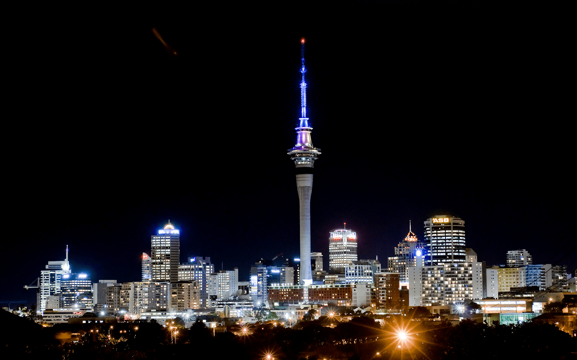 1920x1200 Sky Tower Auckland, Desktop