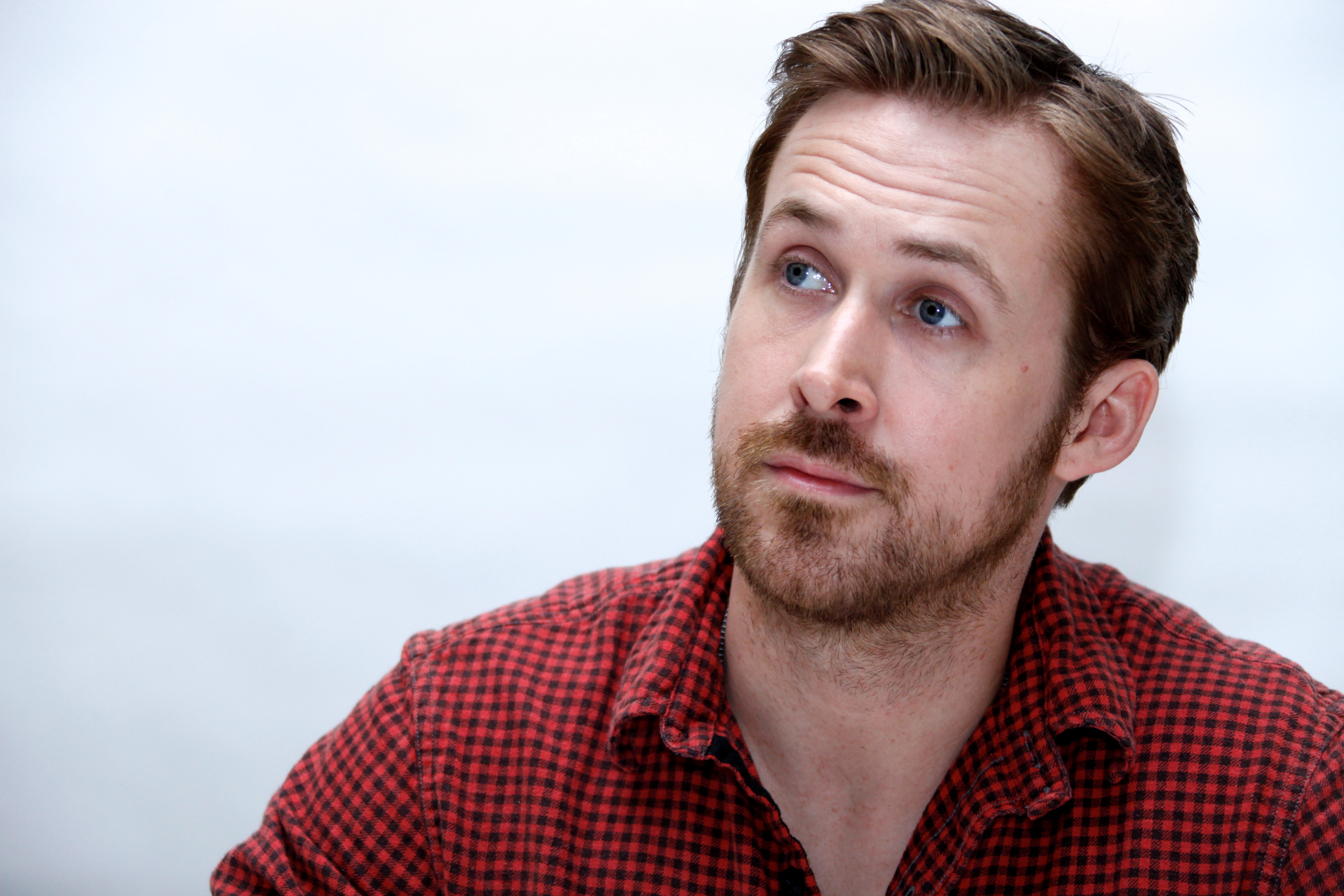 5620x3750 Celebrity Ryan Gosling 4k Ultra HD Wallpaper, Desktop