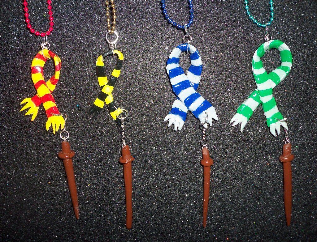 1030x790 Harry Potter Hogwarts Houses Scarves with Wands, Desktop