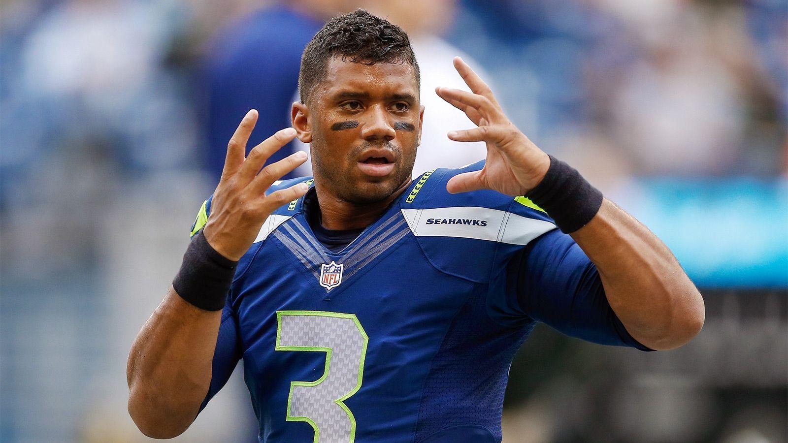 1600x900 Russell Wilson wallpaperx900, Desktop