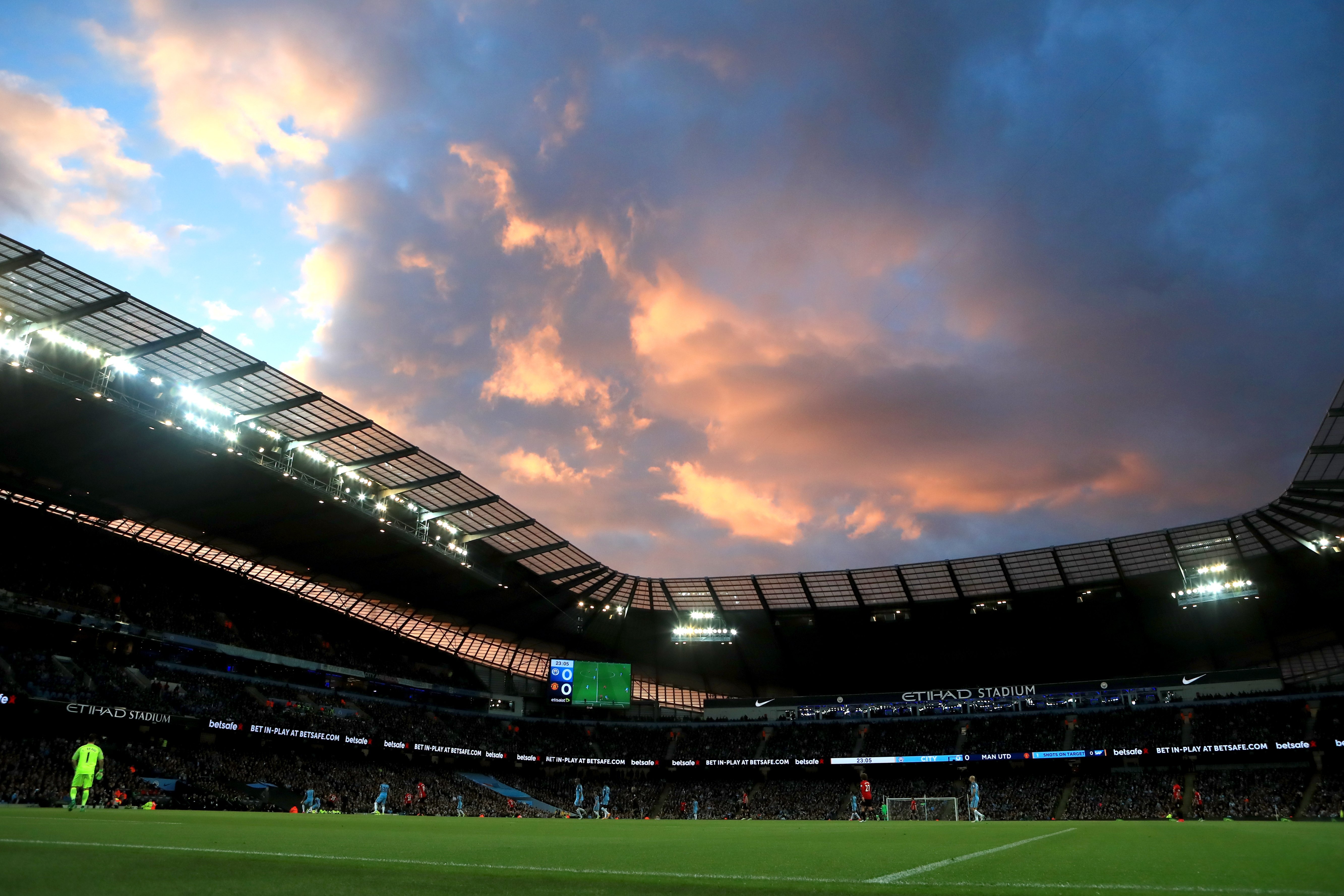 5340x3560 Most memorable Manchester derbies at the Etihad Stadium, Desktop