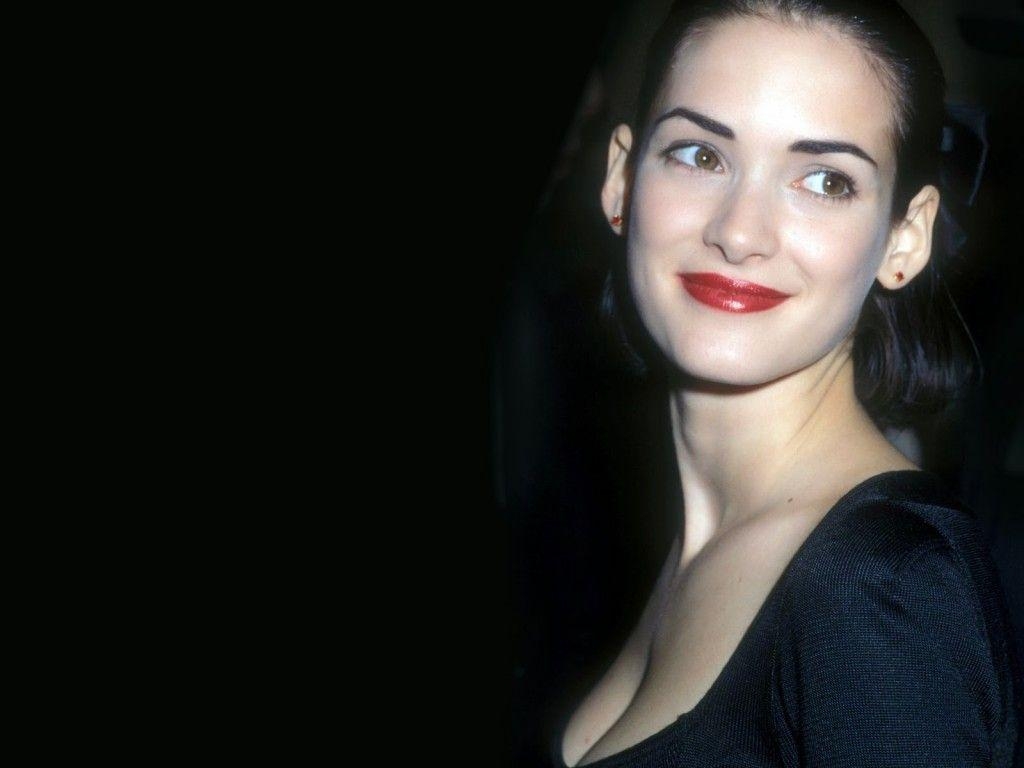 1030x770 Winona Ryder Wallpaper High Quality, Desktop