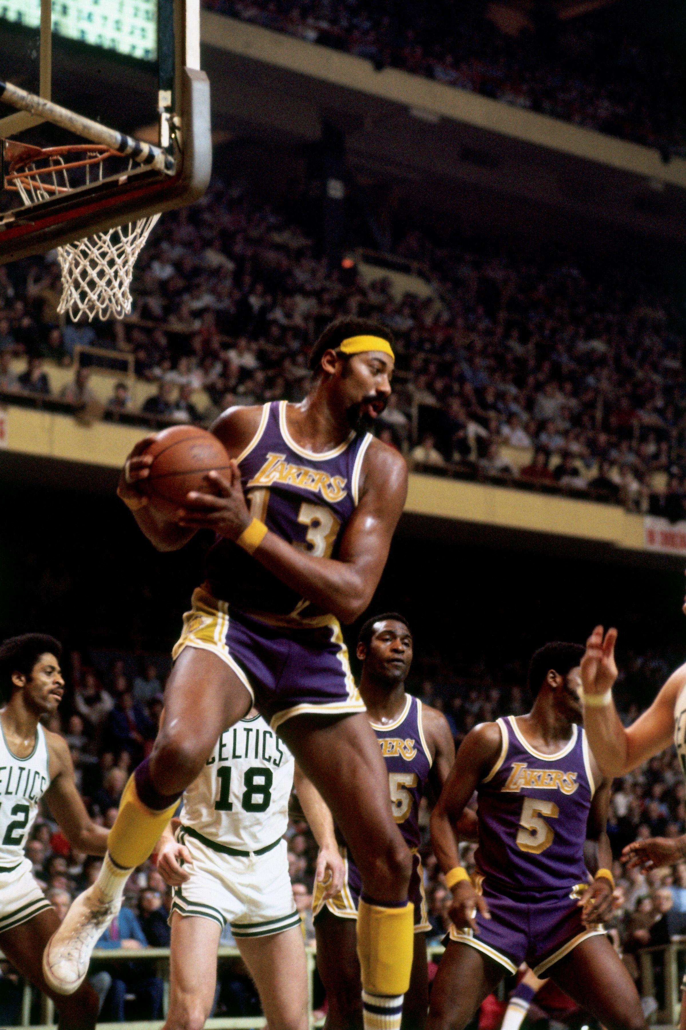 2400x3600 Wilt Chamberlain Photo Gallery. Los Angeles Lakers, Phone