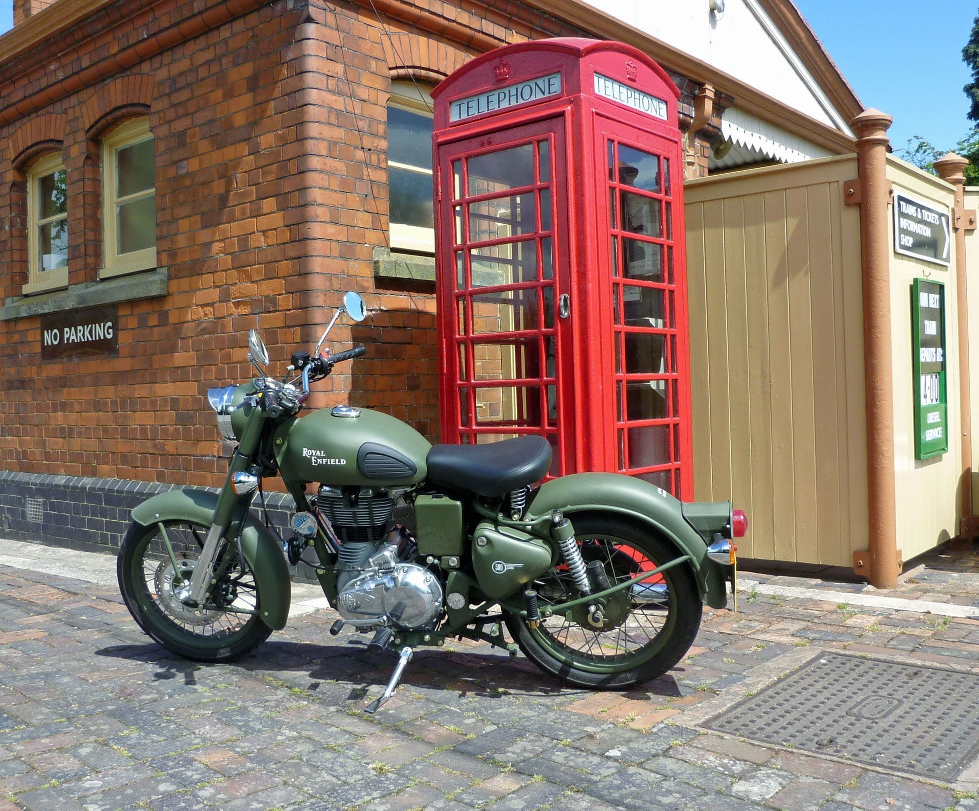 2000x1660 #bullet #efi #enfield #military #royal P #wallpaper #hdwallpaper #desktop. Royal enfield wallpaper, Royal enfield bullet, Royal enfield, Desktop