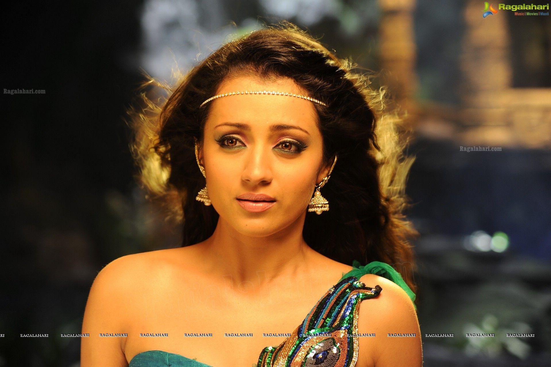 1920x1280 Trisha Krishnan (High Definition) Image 46. Telugu Actor Photo, Desktop