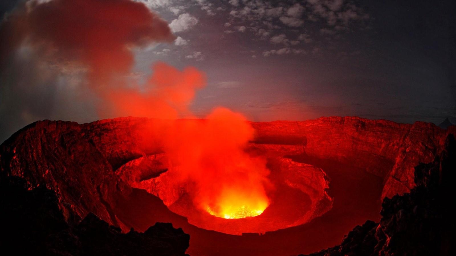 1600x900 Strange Facts about Mount Nyiragongo National Park Congo, Desktop