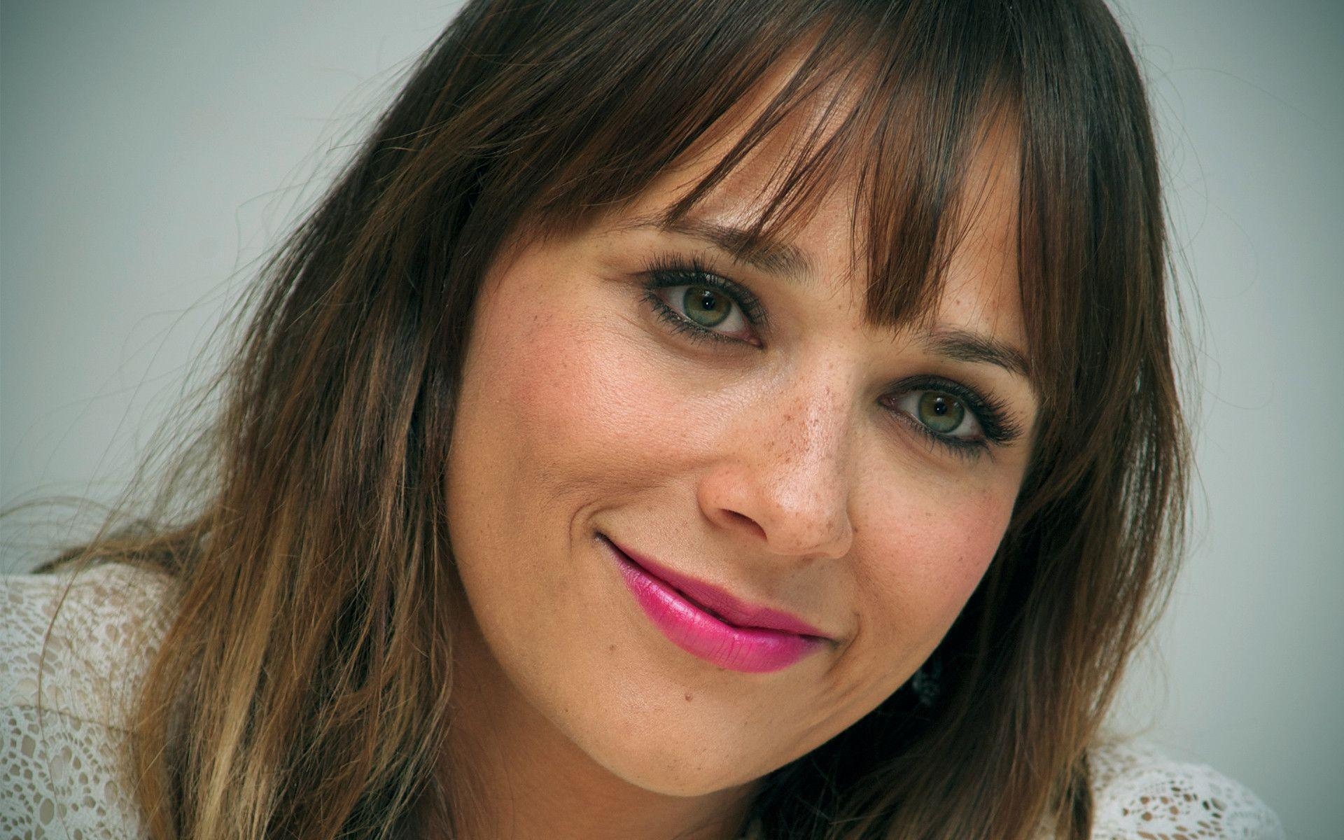 1920x1200 Rashida Jones Randomizer widescreen wallpaper for your desktop, Desktop