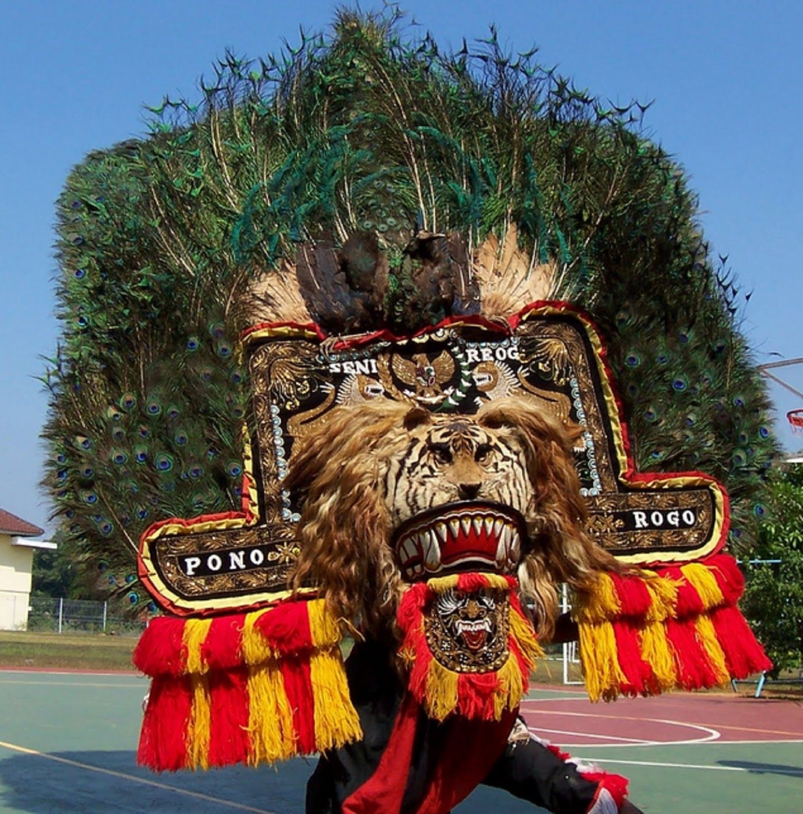 1580x1600 Keramik cair 3D: REOG PONOROGO, Phone