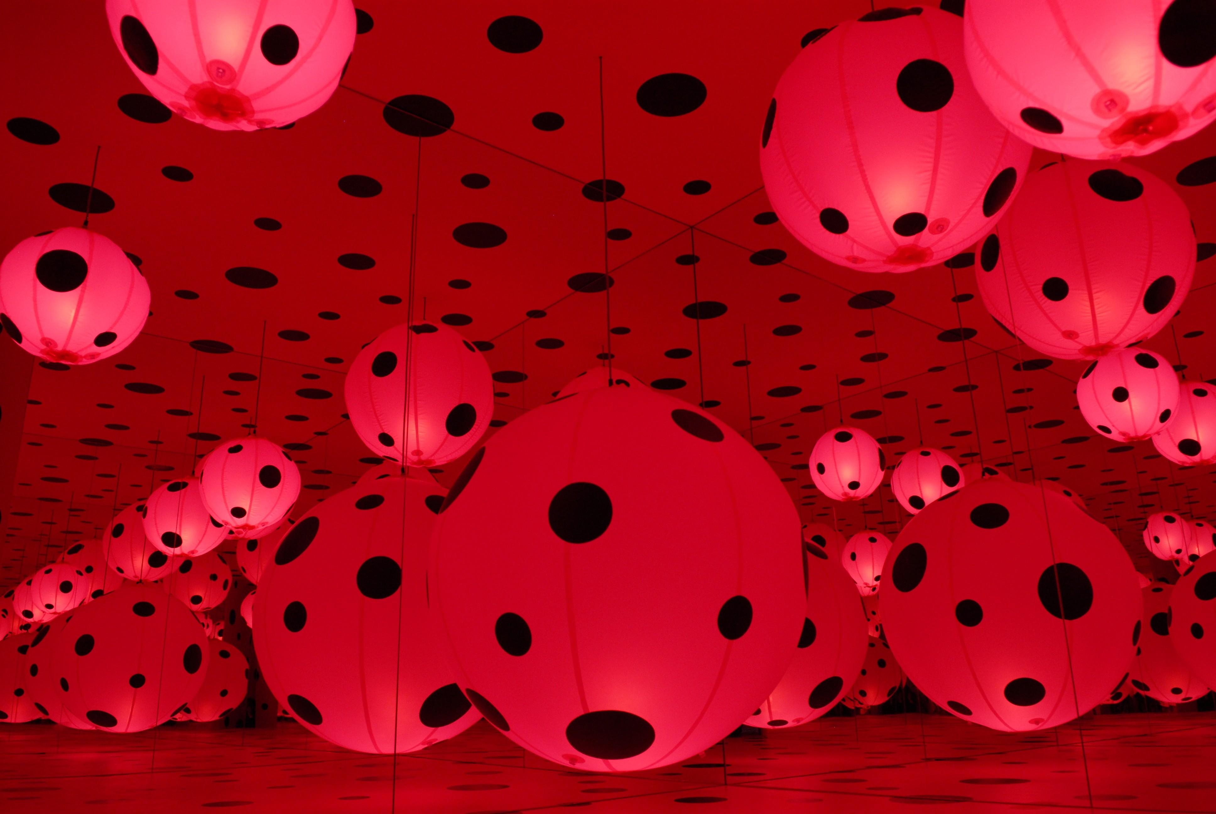 3880x2600 Awesome Artist Part60: Yayoi Kusama, Desktop