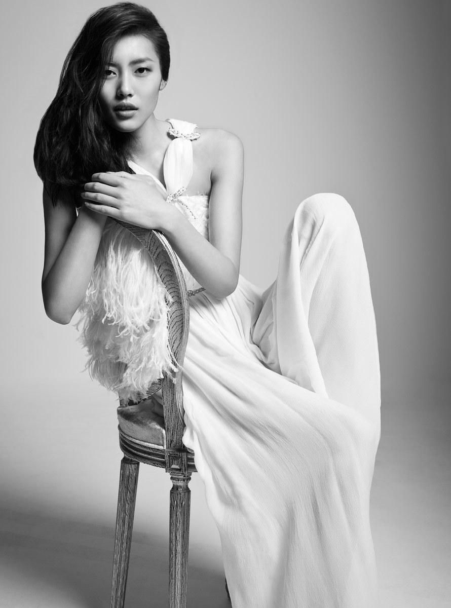 890x1200 Liu Wen Wallpaper, Phone