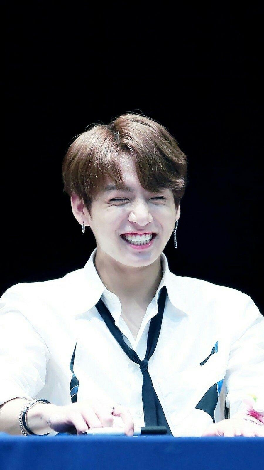 900x1600 Cute Bts Jungkook Wallpaper HD, Phone