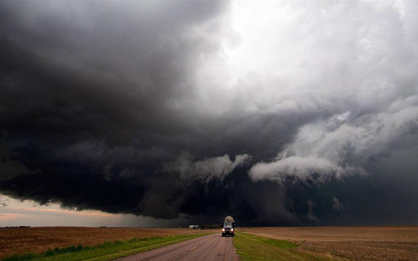 1440x900 HD Tornado Wallpaper Group. Nature's Fury, Desktop