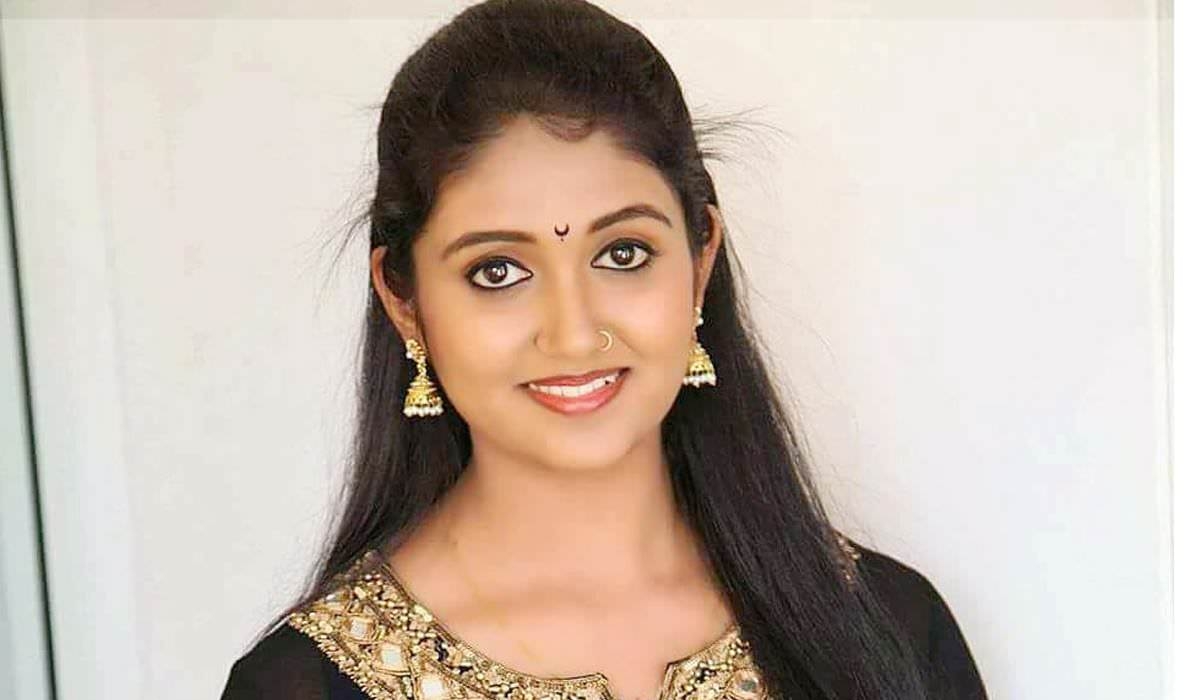 1200x700 Rinku Rajguru To Star in 'Ringan' Fame Makarand Mane's Upcoming Film!, Desktop