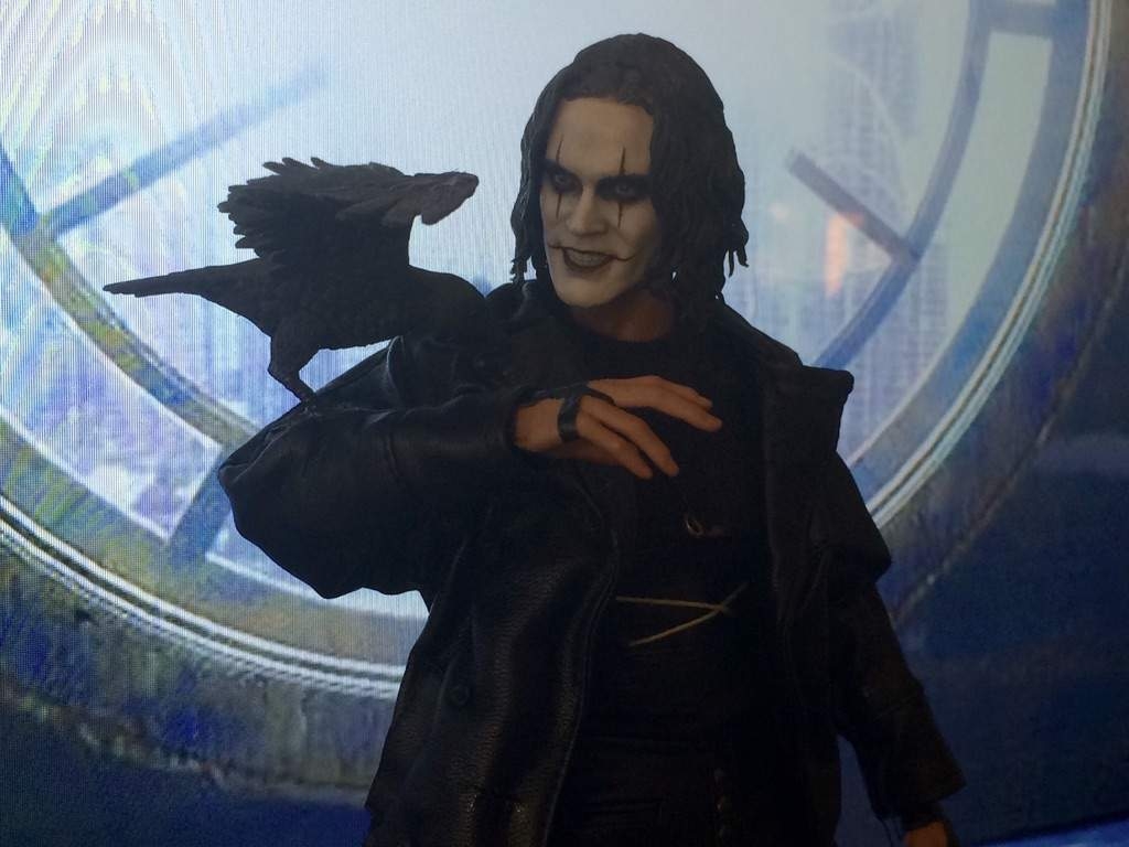 1030x770 Hot Toys The Crow: Eric Draven Showcase, Desktop