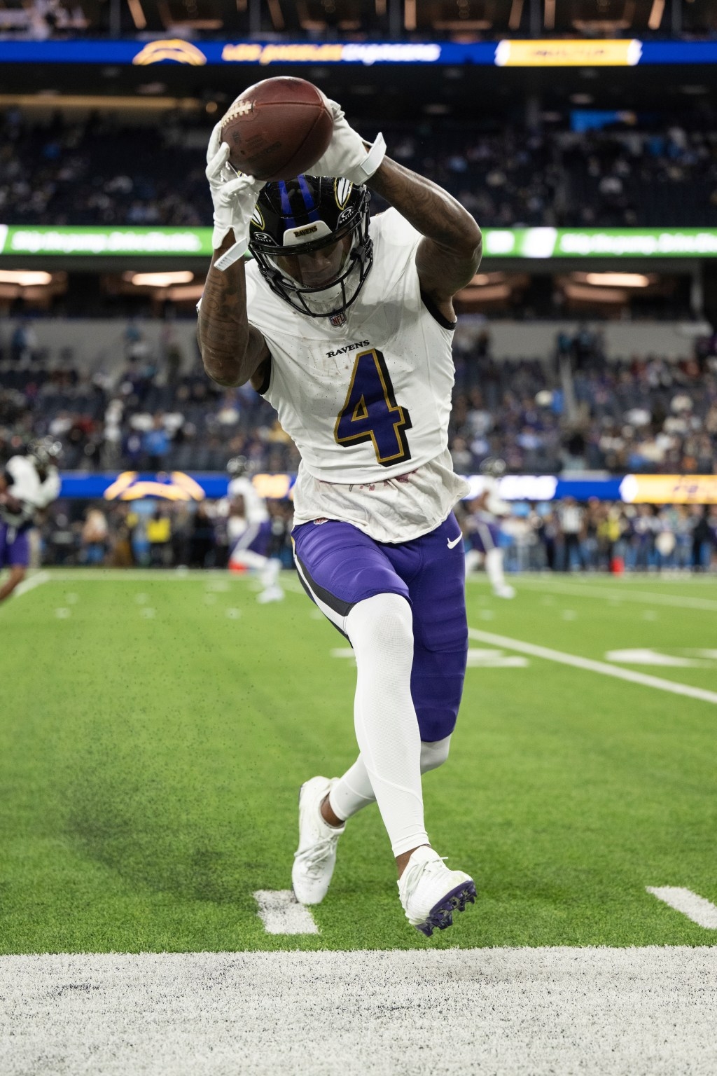 1030x1540 Inside Ravens rookie WR Zay Flowers, Phone