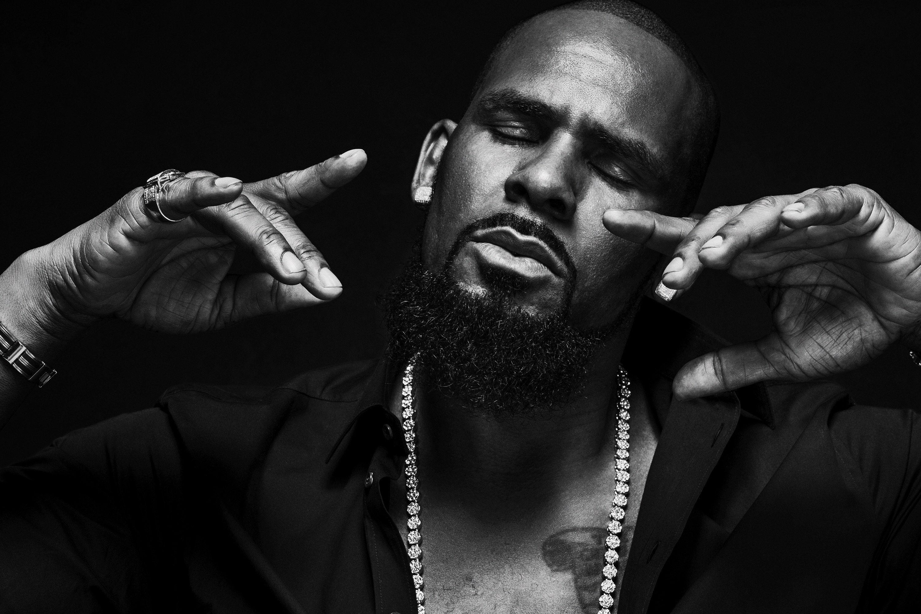 3010x2010 R Kelly sued for sexual abuse, Desktop