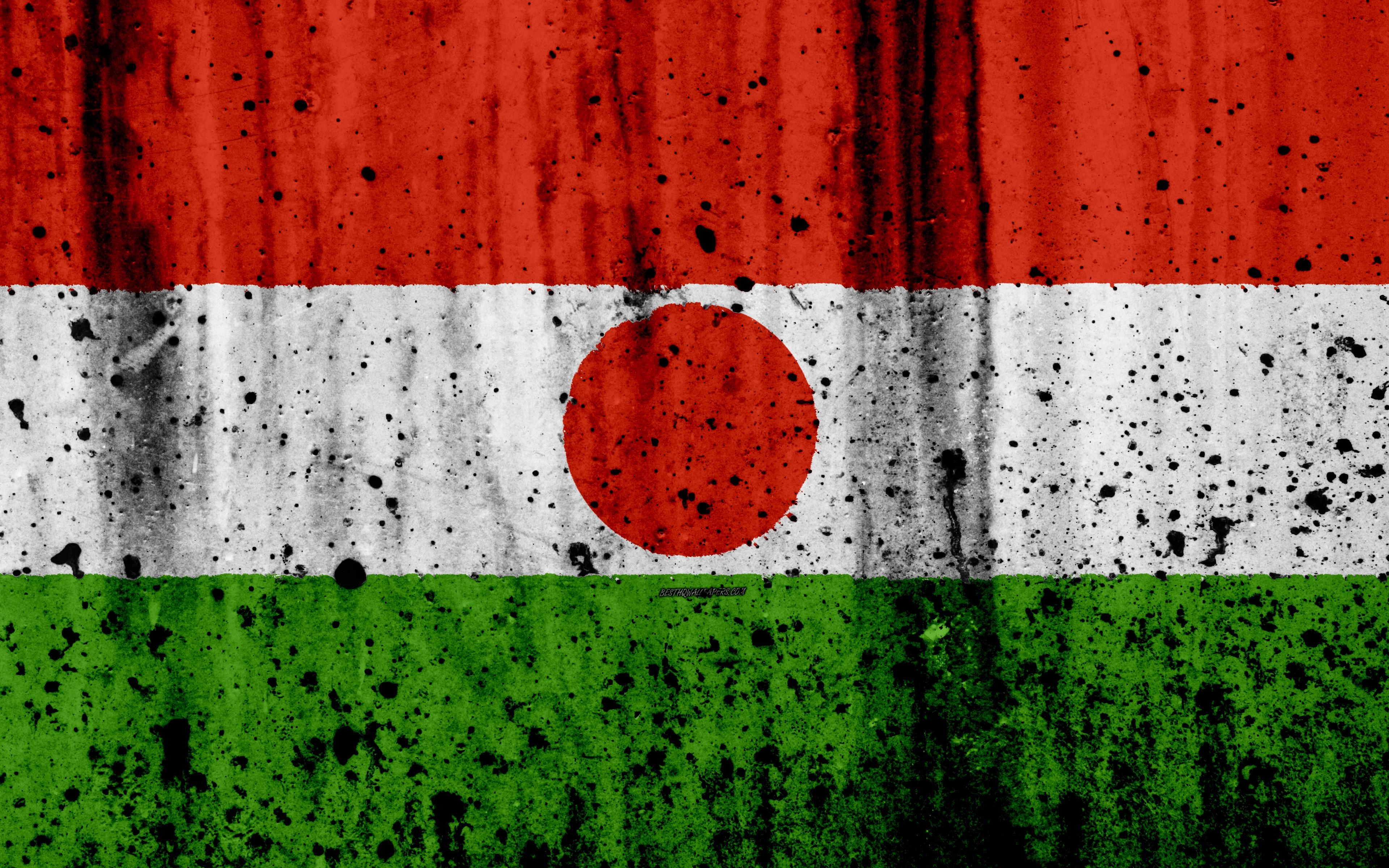 3840x2400 Download wallpaper Niger flag, 4k, grunge, flag of Niger, Africa, Desktop