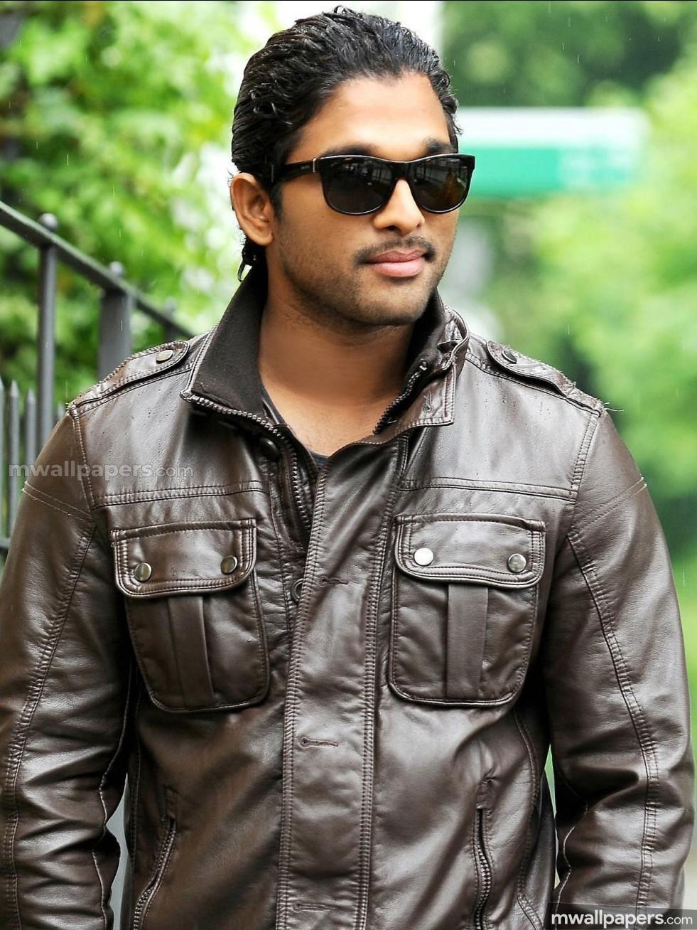 990x1310 wallpaper image free download: Wallpaper Allu Arjun, Phone